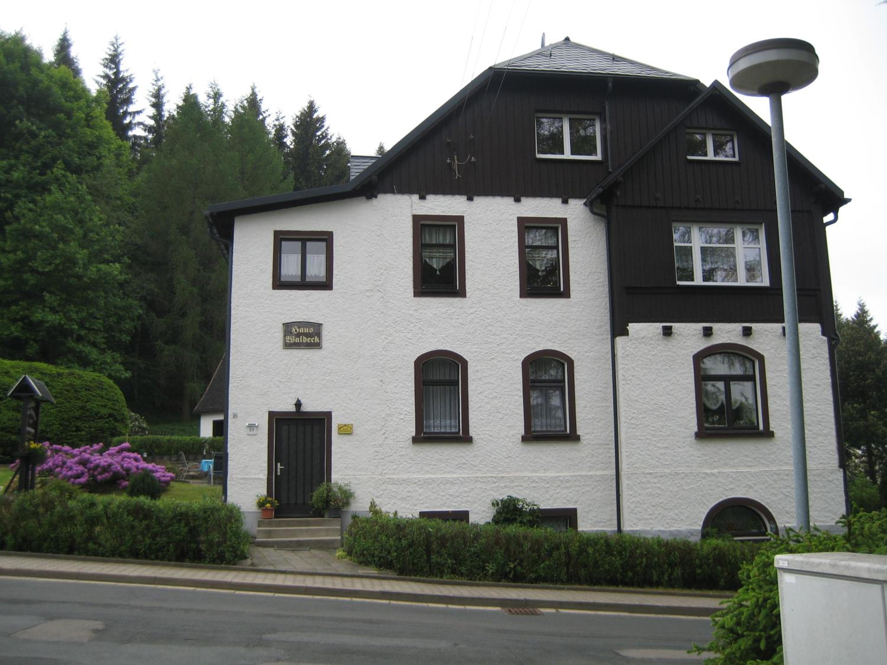 Apartment with Terrace photo 3