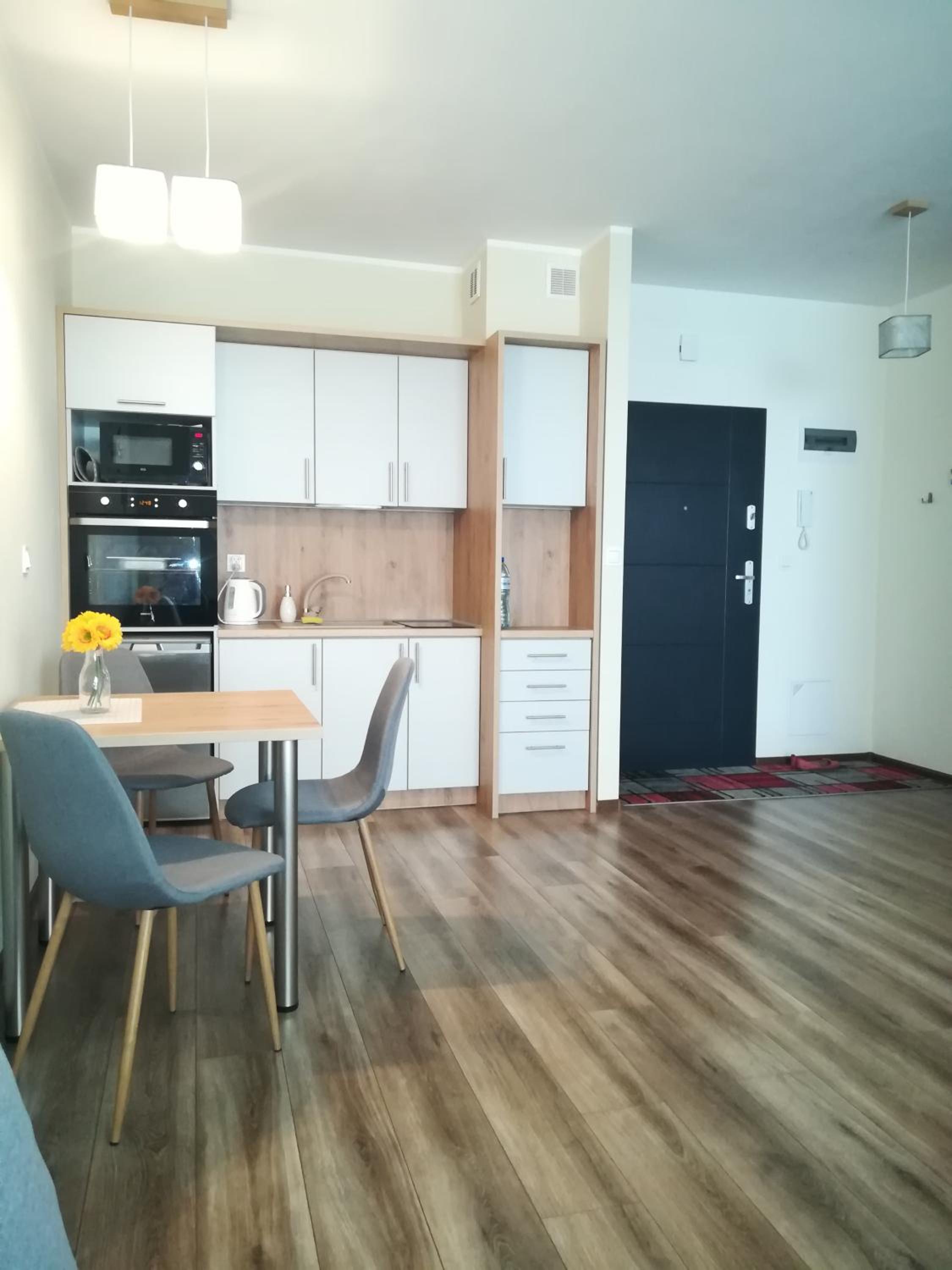 Apartment - Photo 12