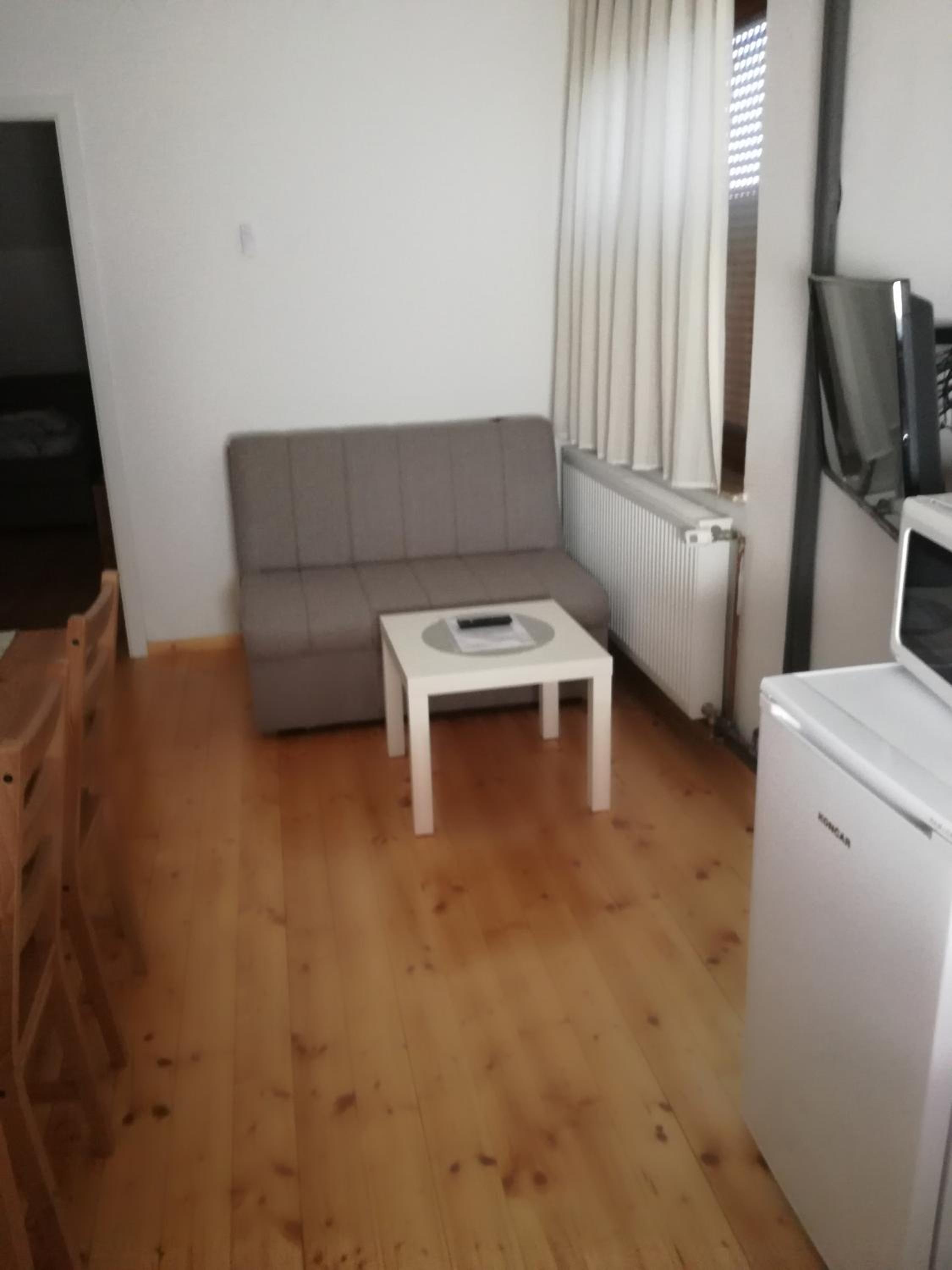 One-Bedroom Apartment - Photo 5