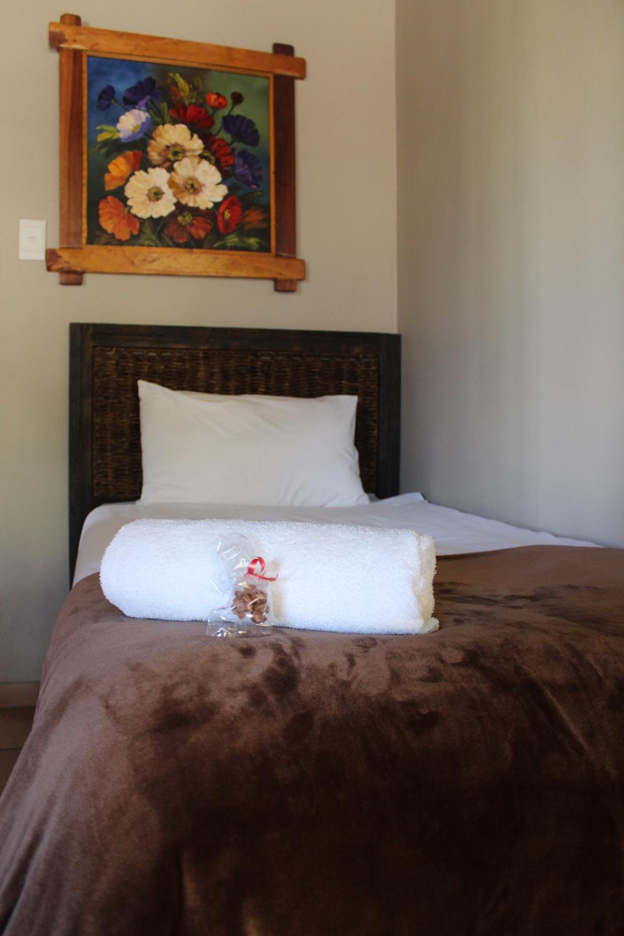 Family Room - Photo 1