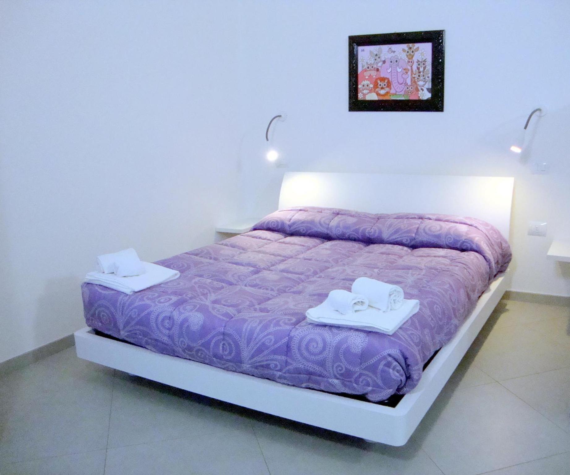 Double Room with Kitchenette photo 2