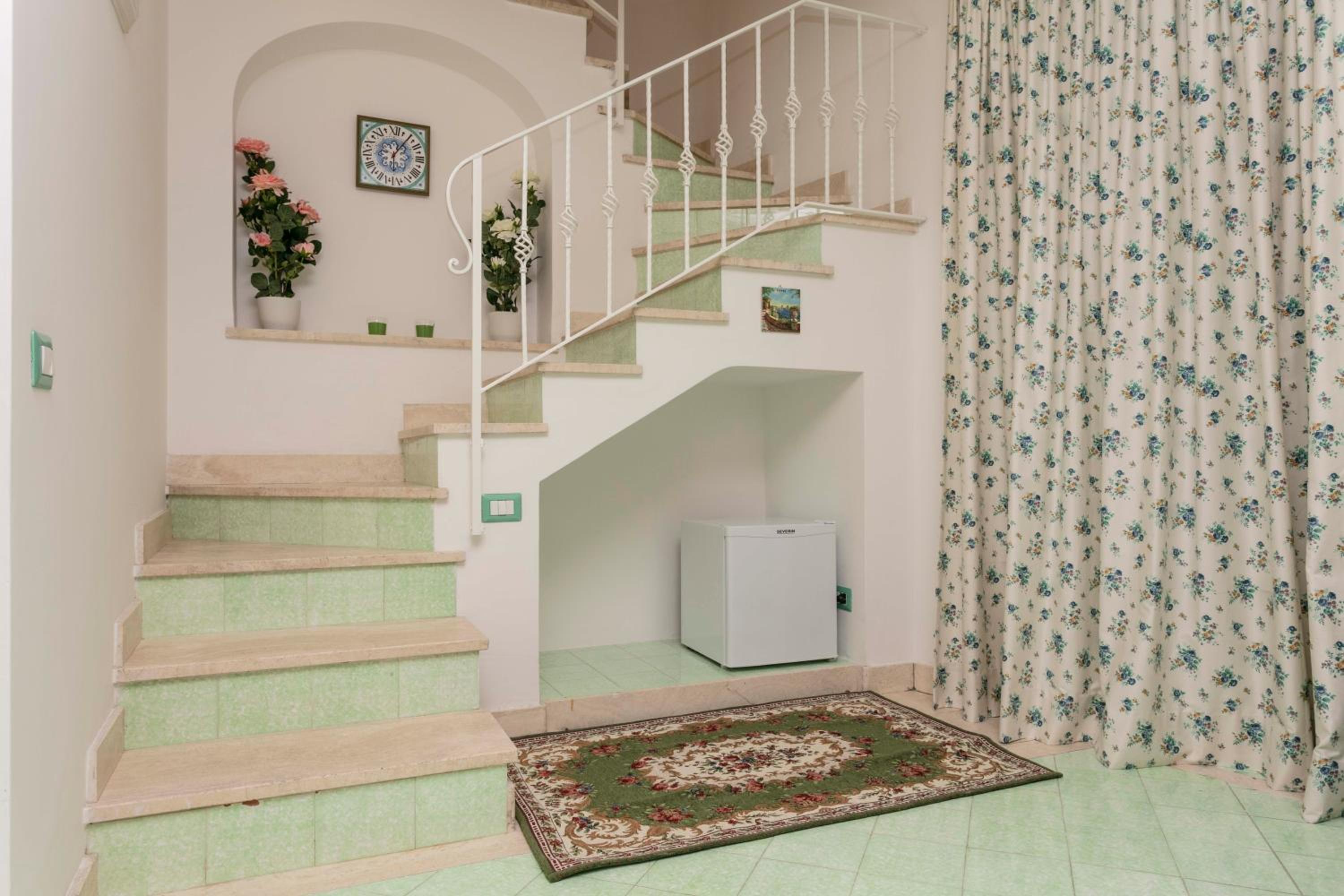Double Room with Terrace - Photo 11
