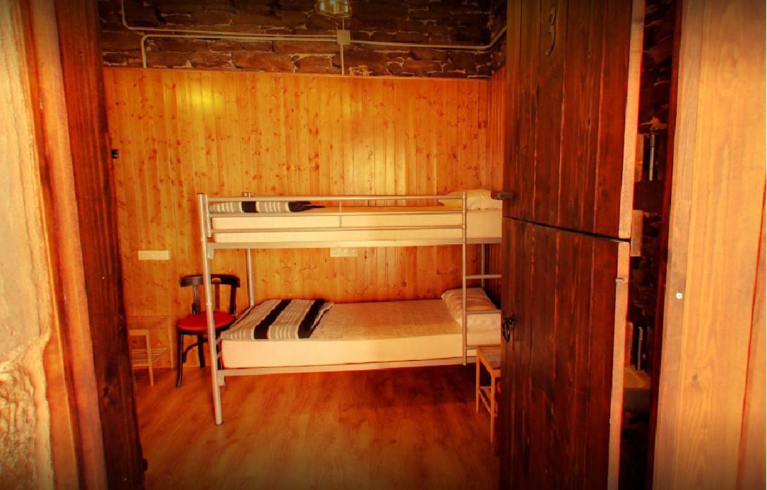 Habitación Cuádruple con Baño Compartido