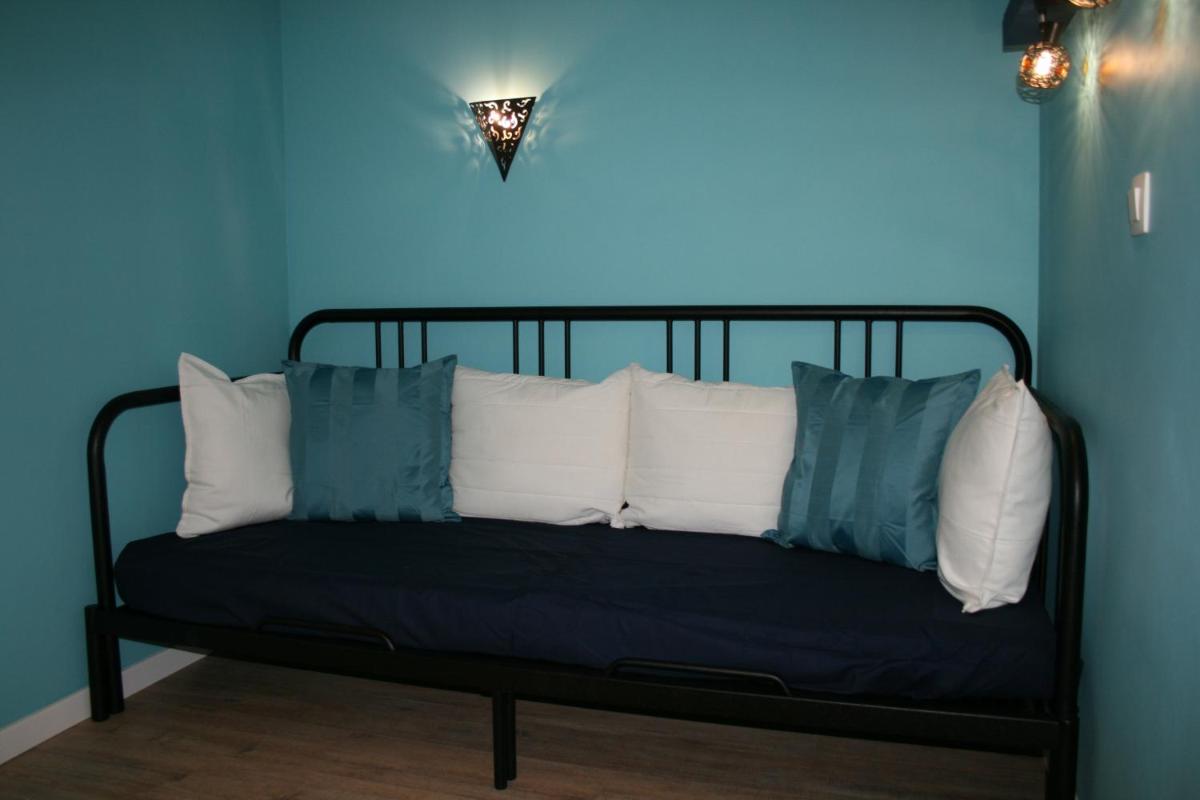 Deluxe Double Room with Extra Bed photo 1