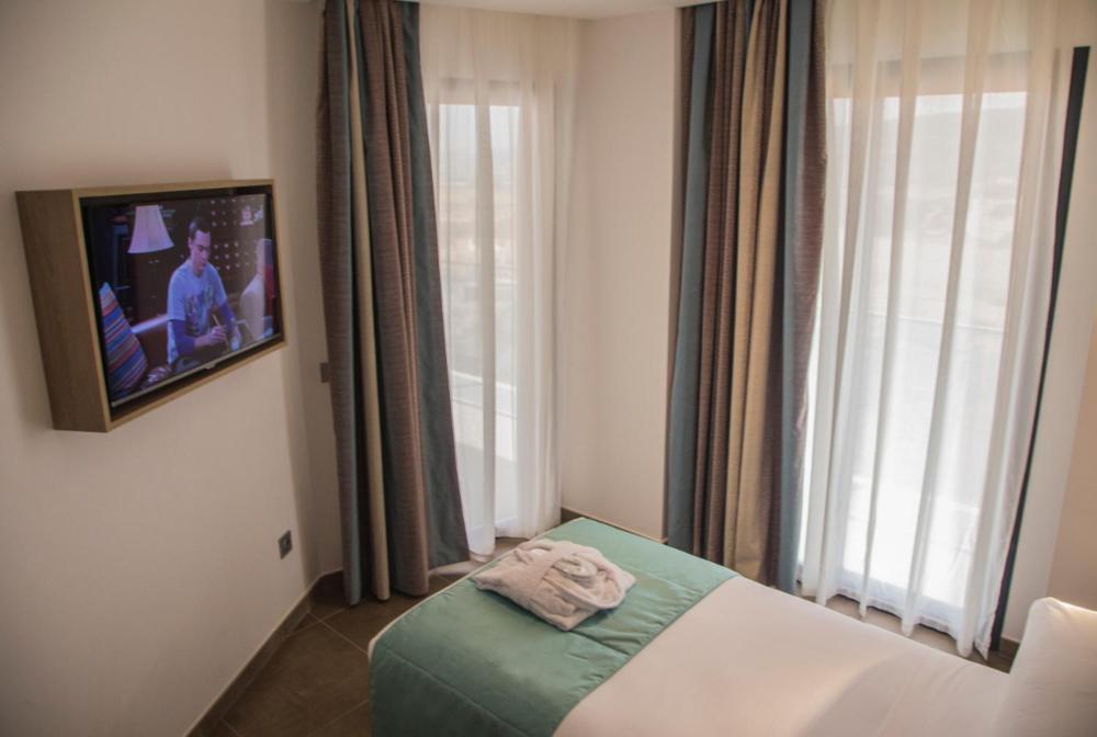 Single Room with Mountain View photo 3