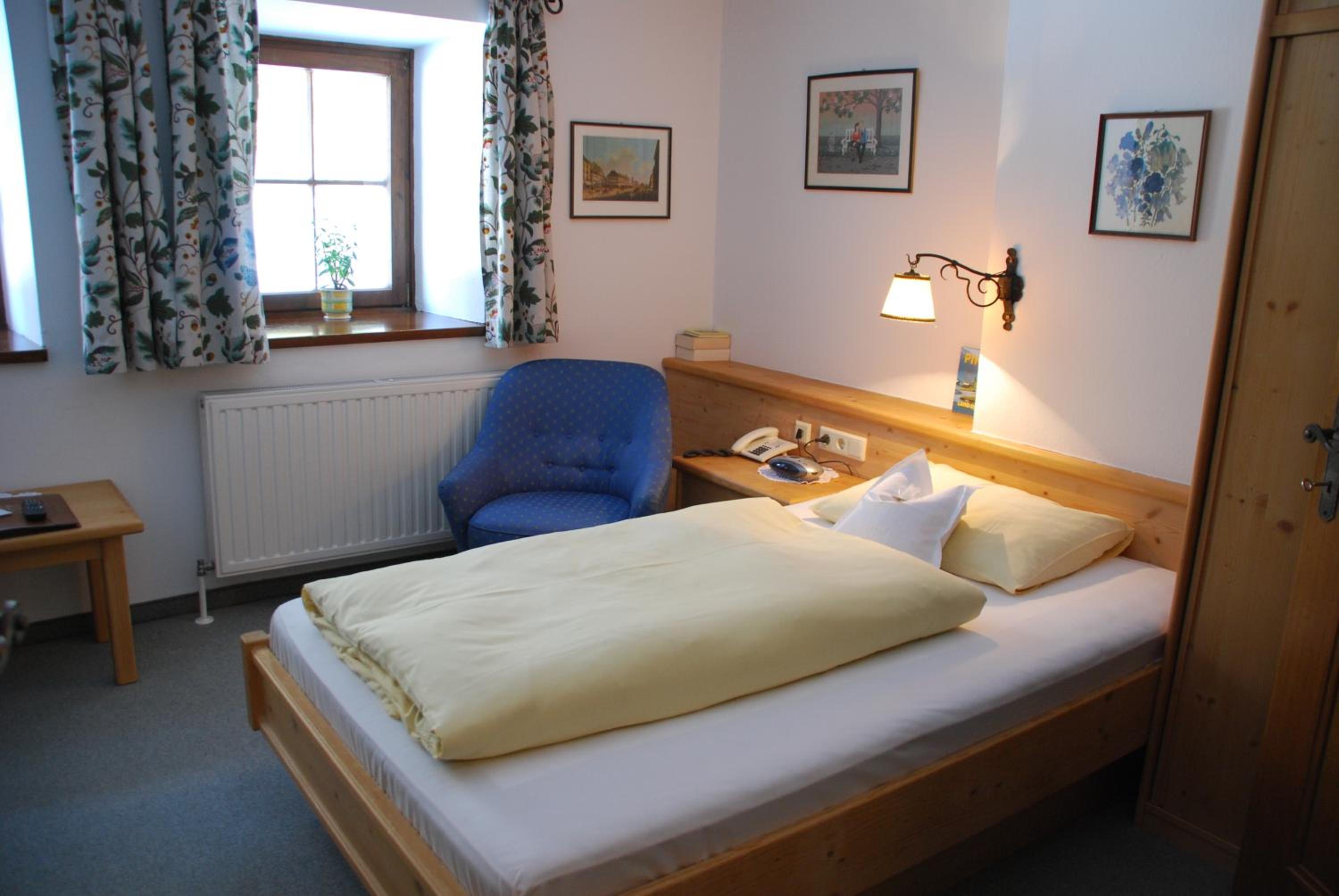 Single Room photo 2