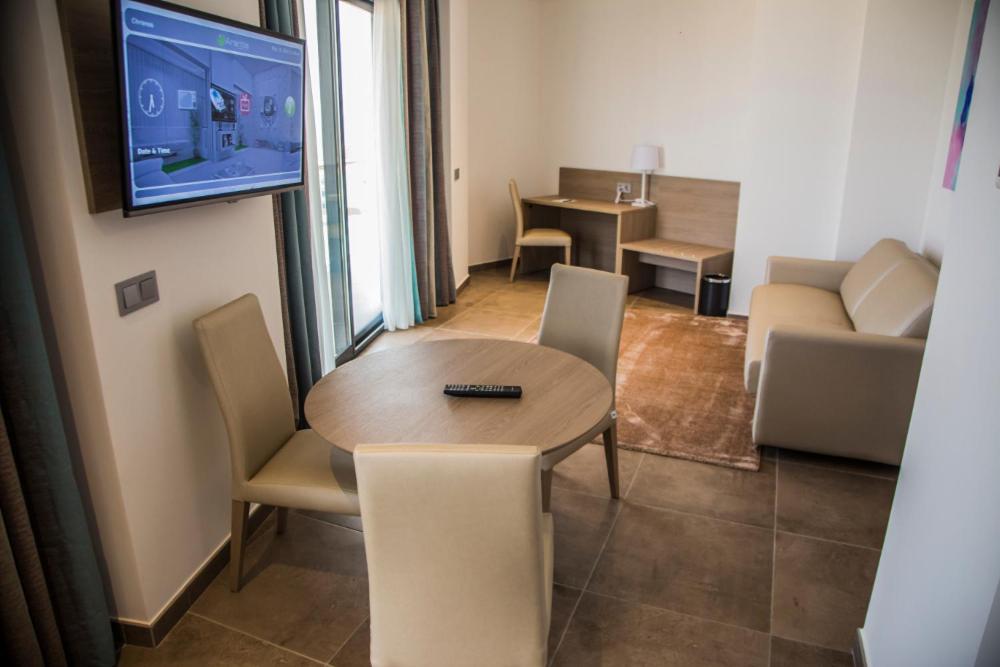 Suite with Sea View photo 3