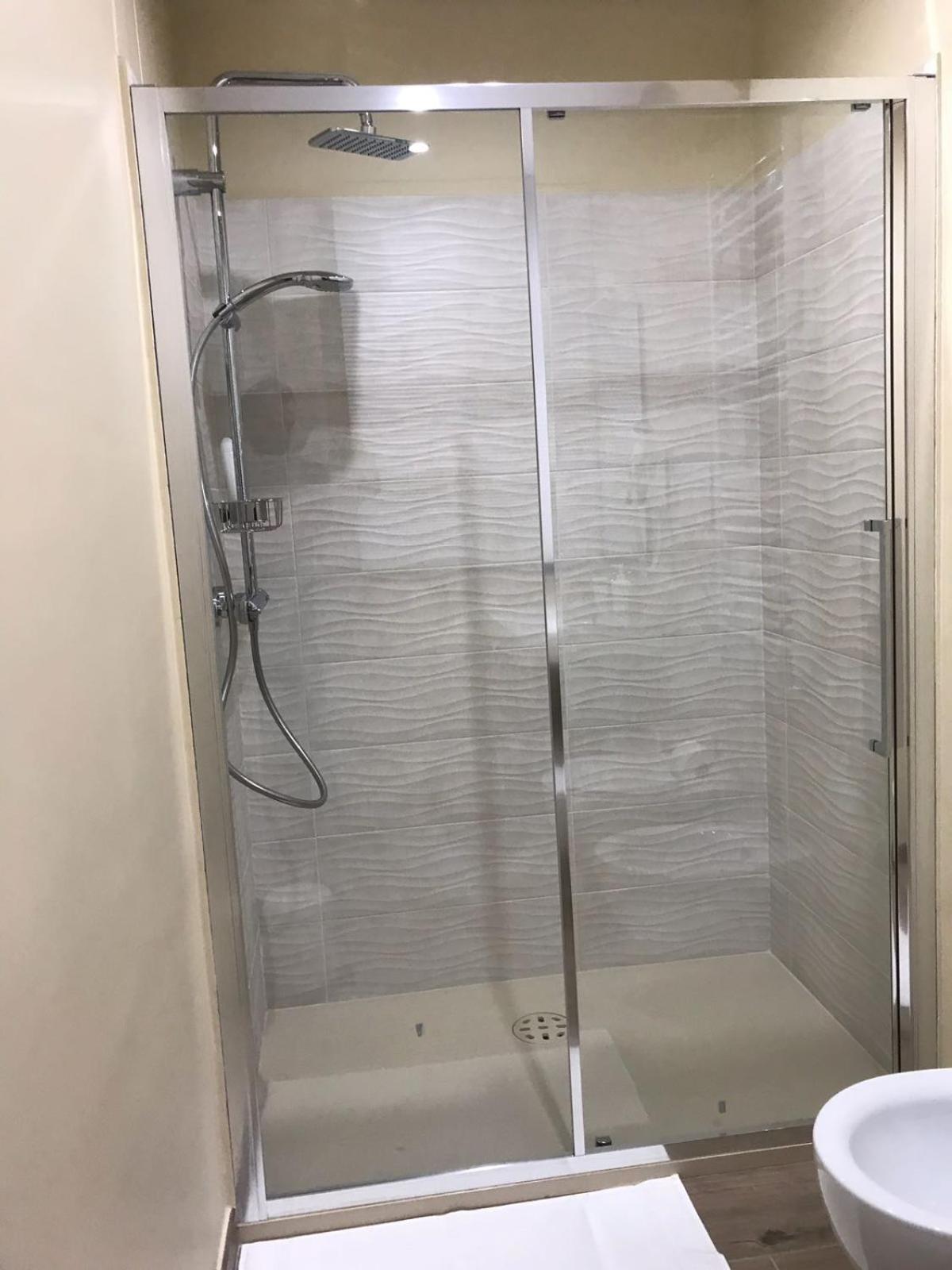Double or Twin Room with Extra Bed photo 2
