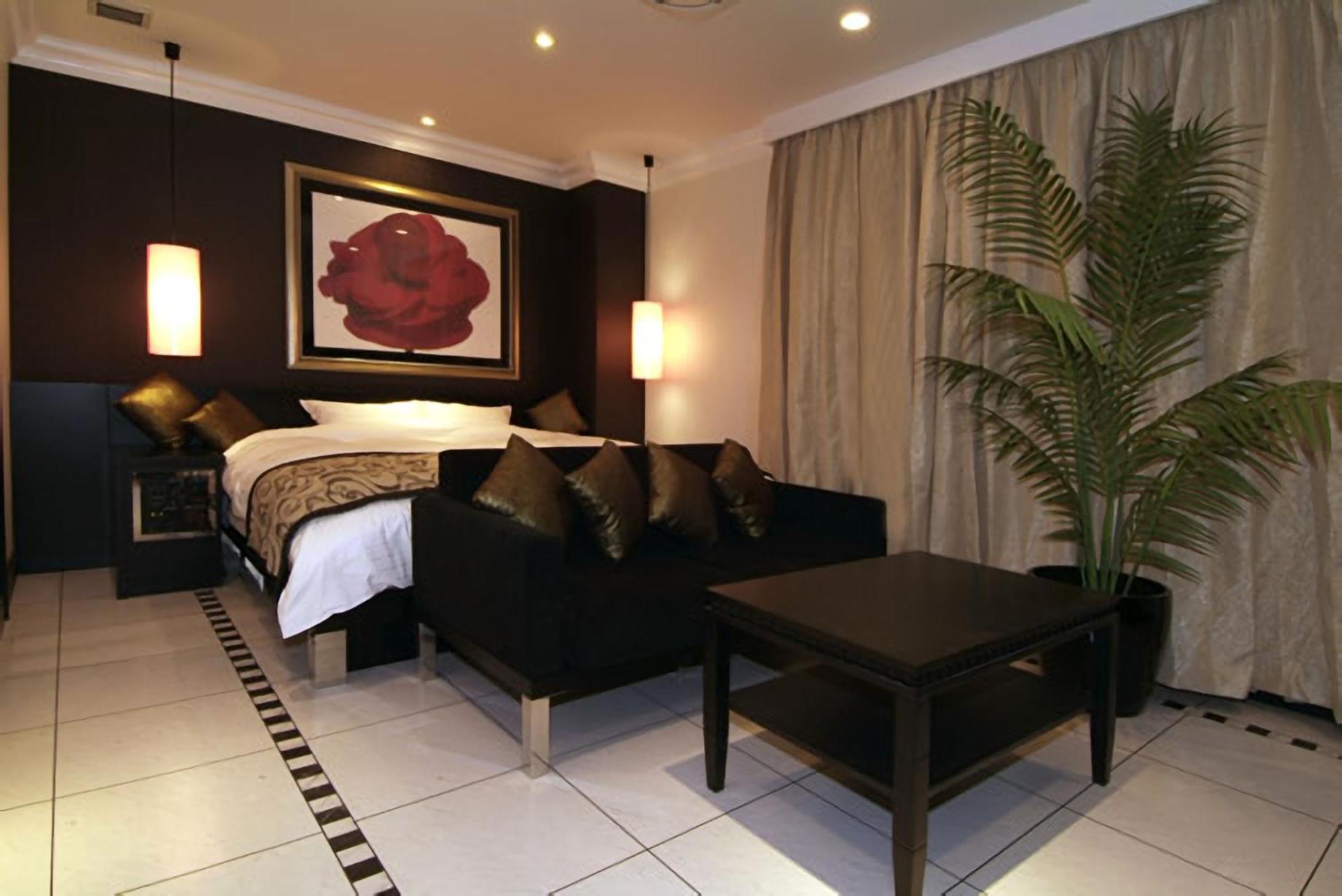 Standard King Room - Photo 1