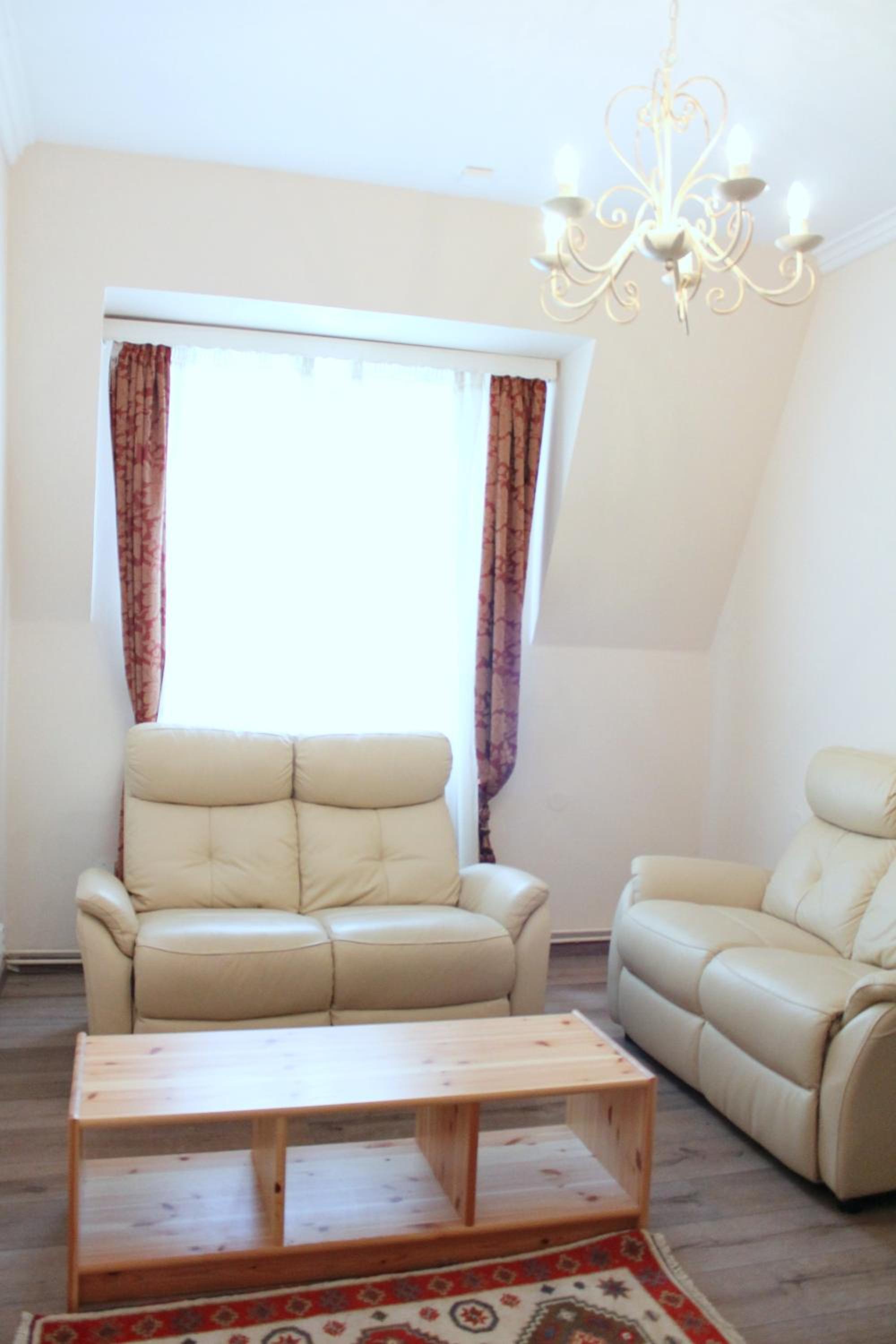 Two-Bedroom Apartment - Photo 8