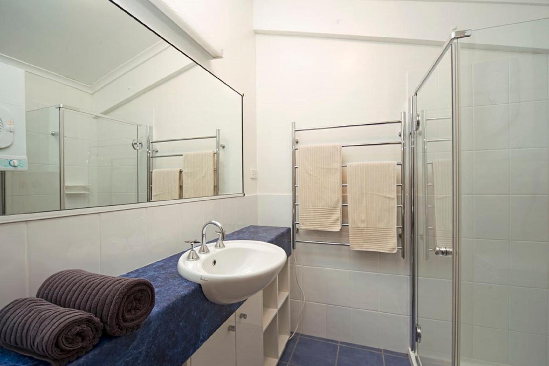  4 bedroom Value 12 share photo 2
