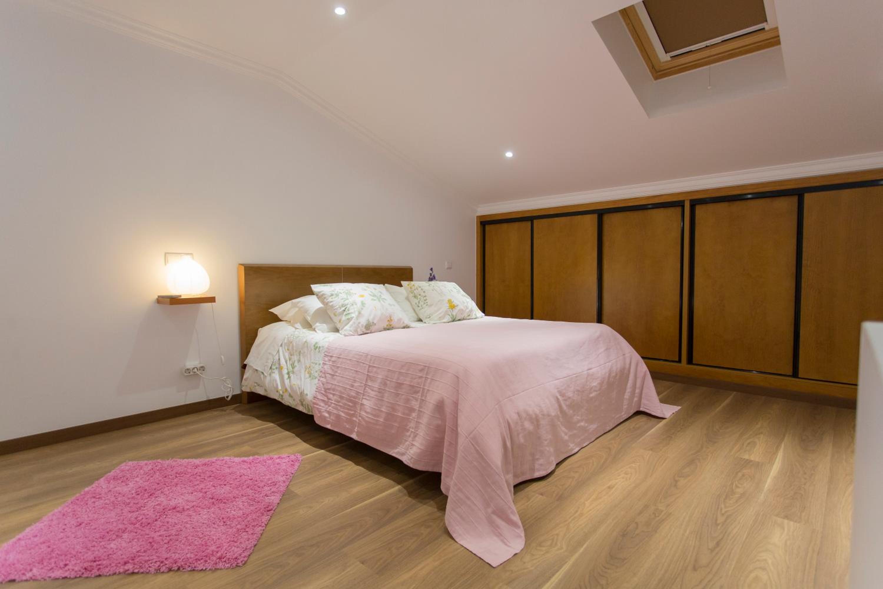One-Bedroom Apartment photo 3