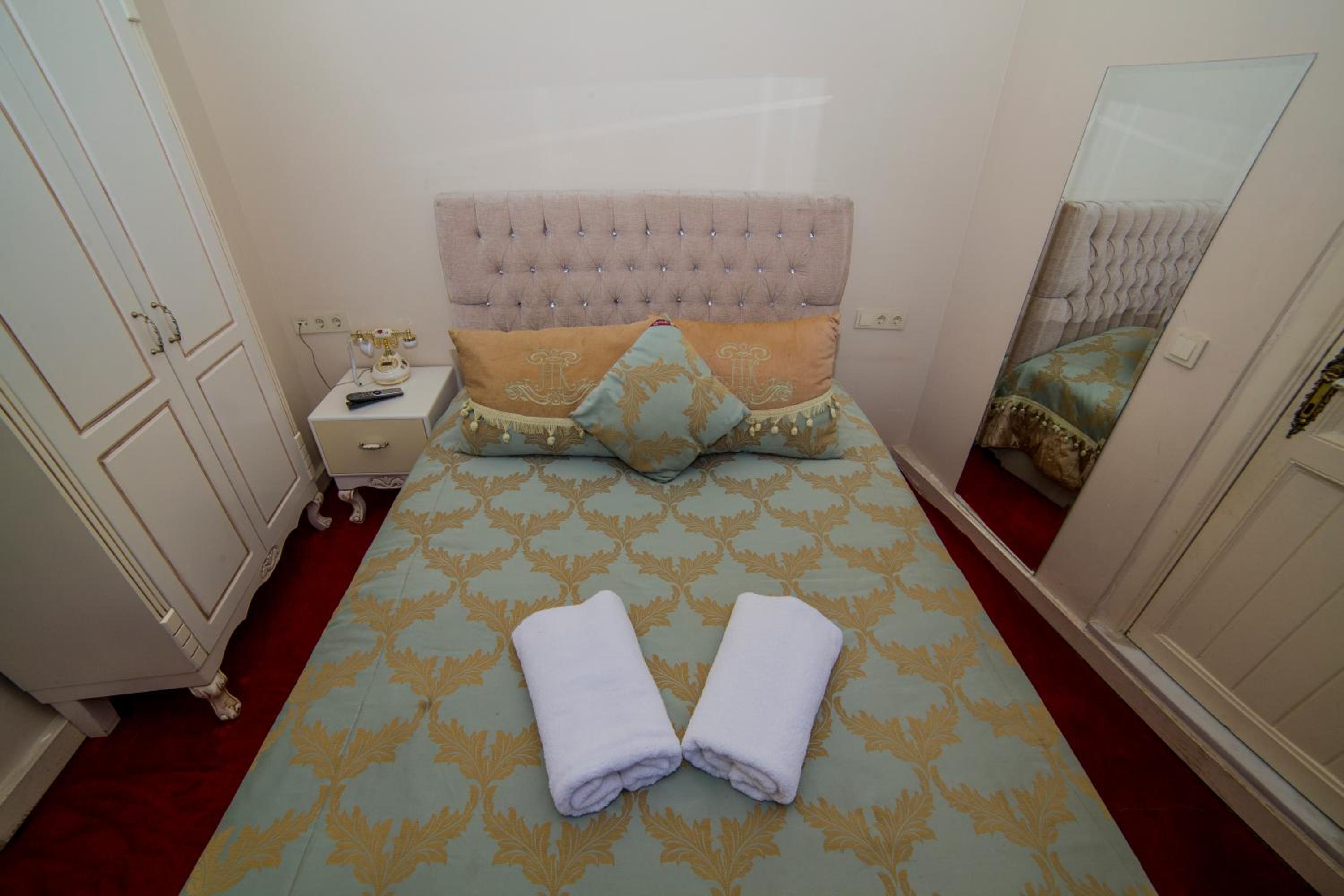 Single Room photo 3