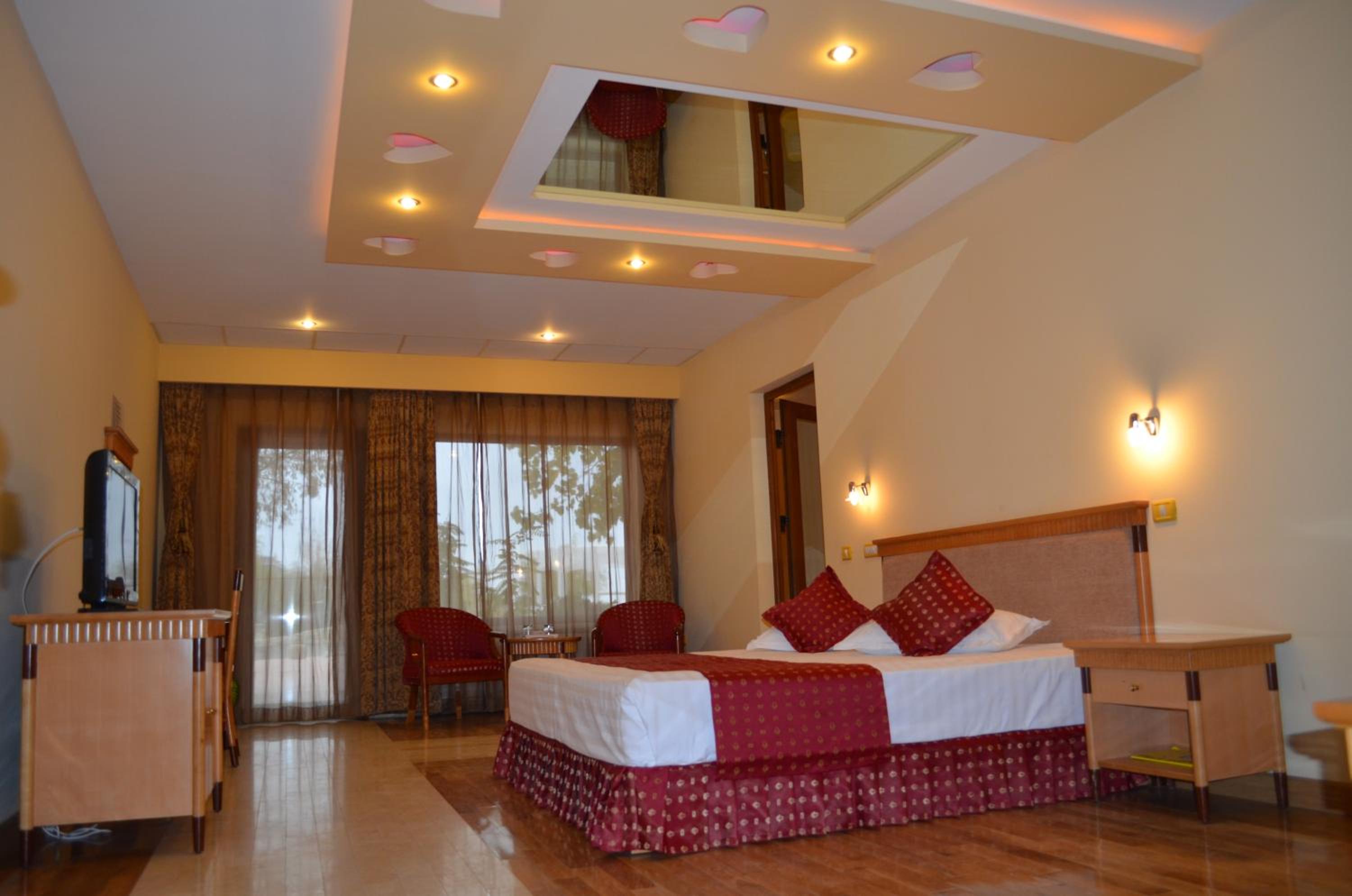 Standard Double Room - Photo 1