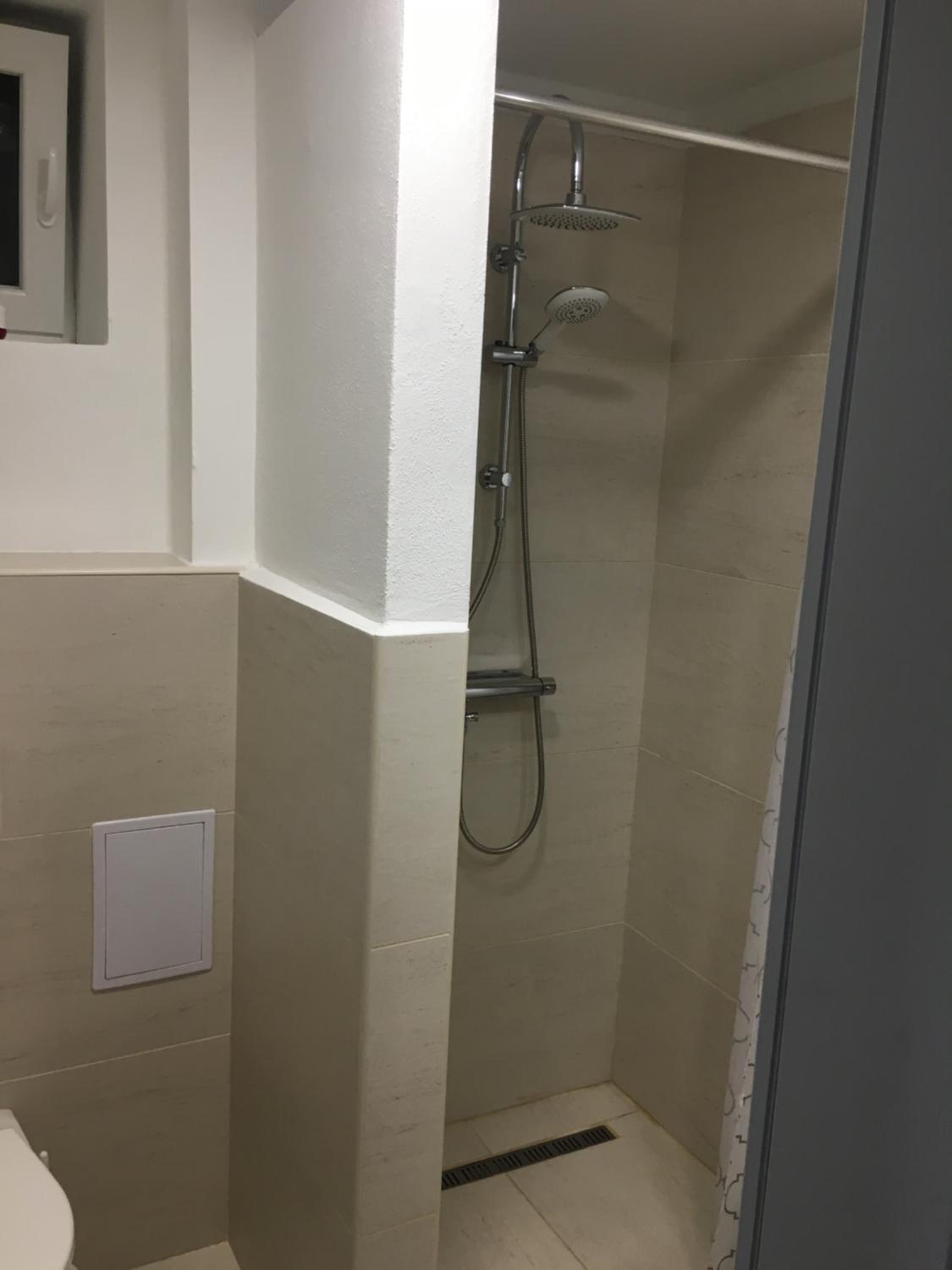 Apartment - Photo 8