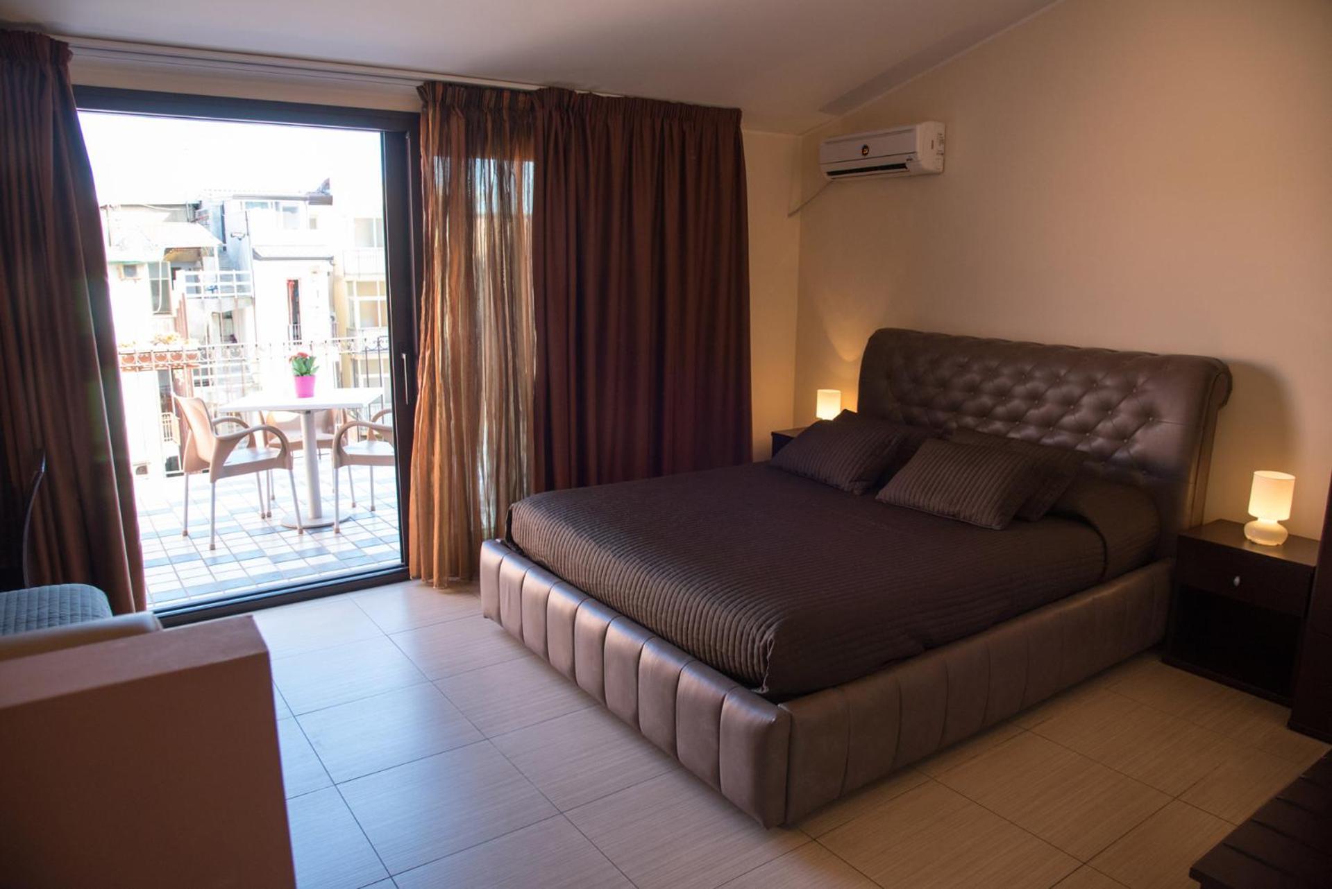 Superior Triple Room with Sea View photo 1