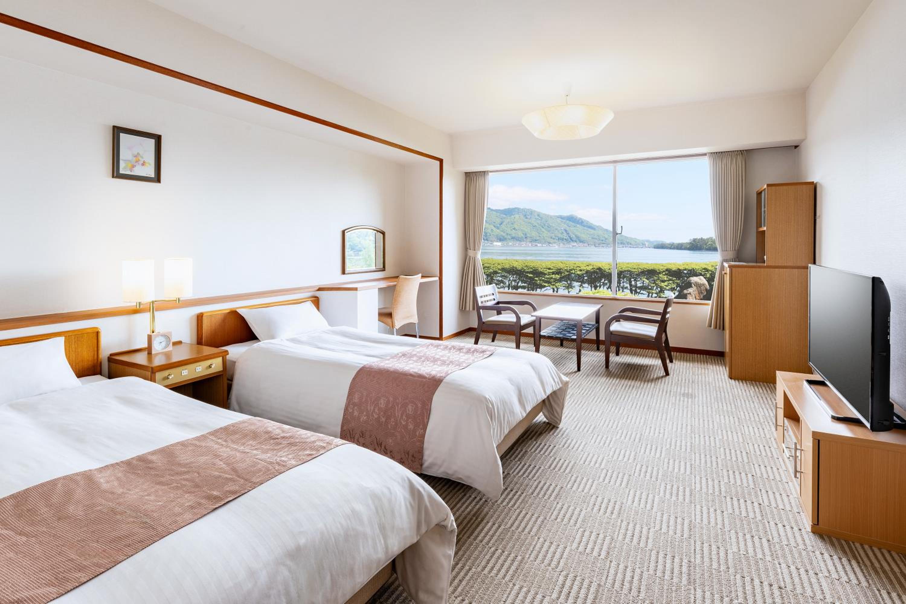 Standard Twin Room with Sea View