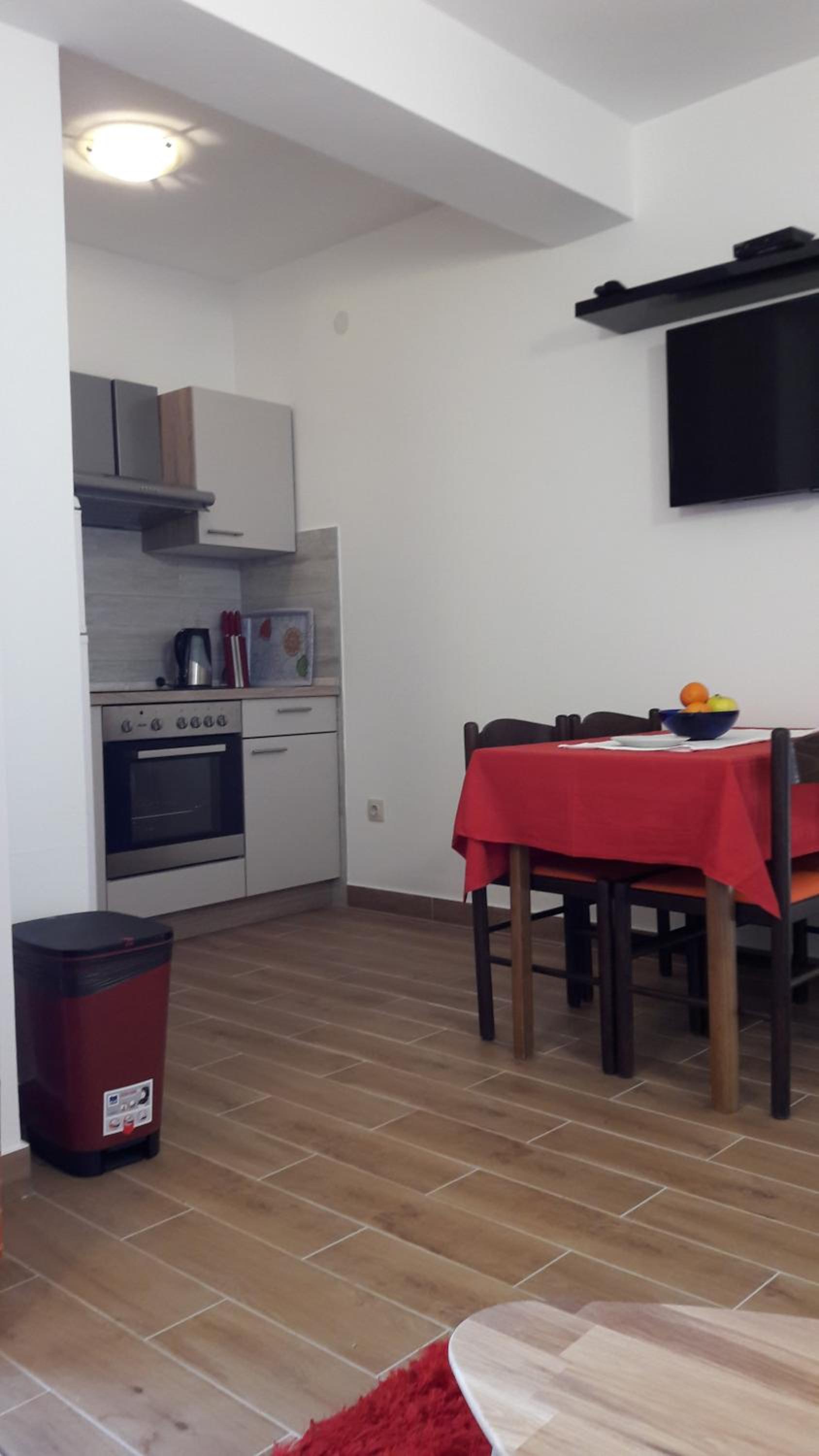 Two-Bedroom Apartment with Balcony photo 2