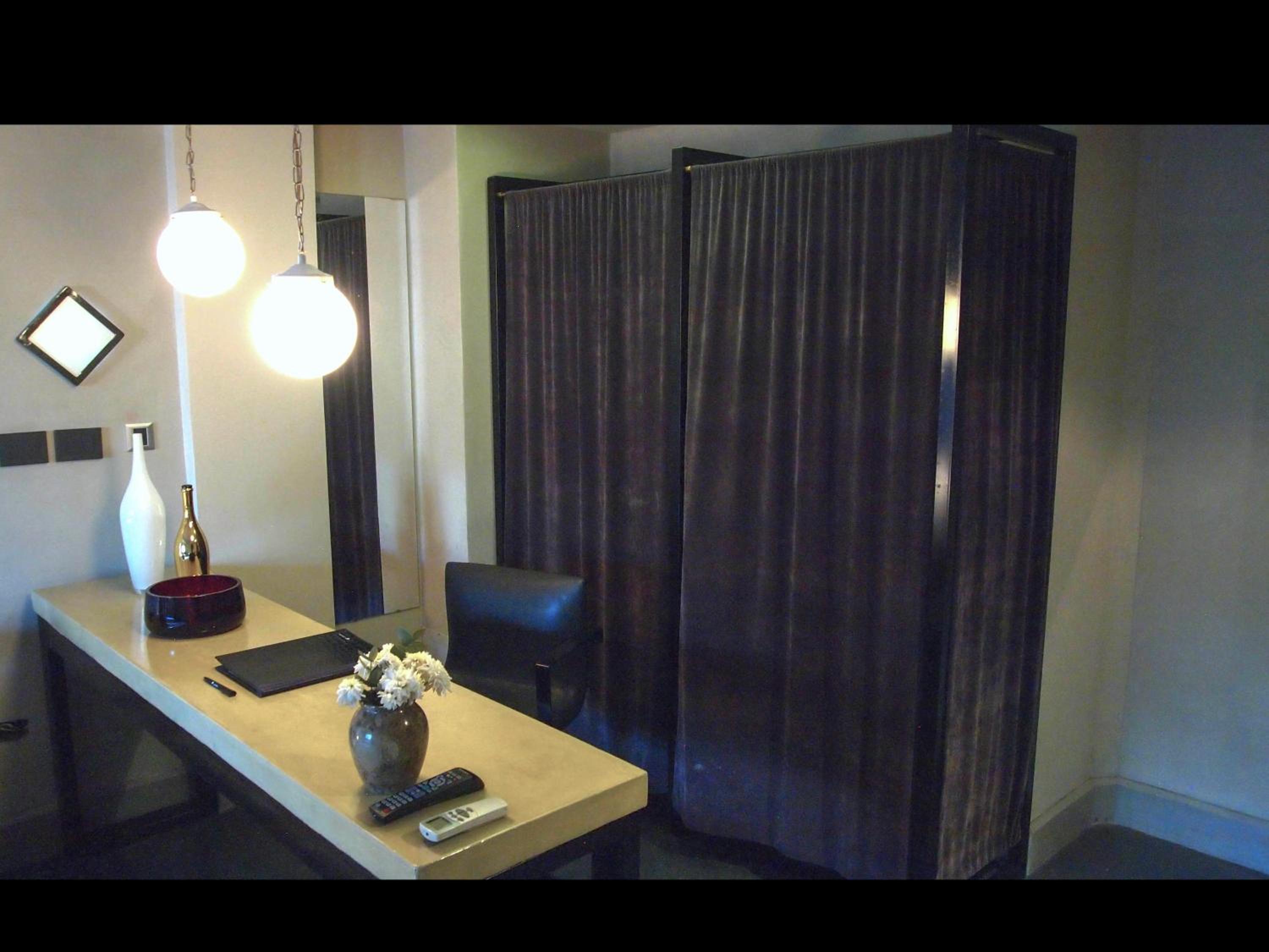 Standard Suite Queen