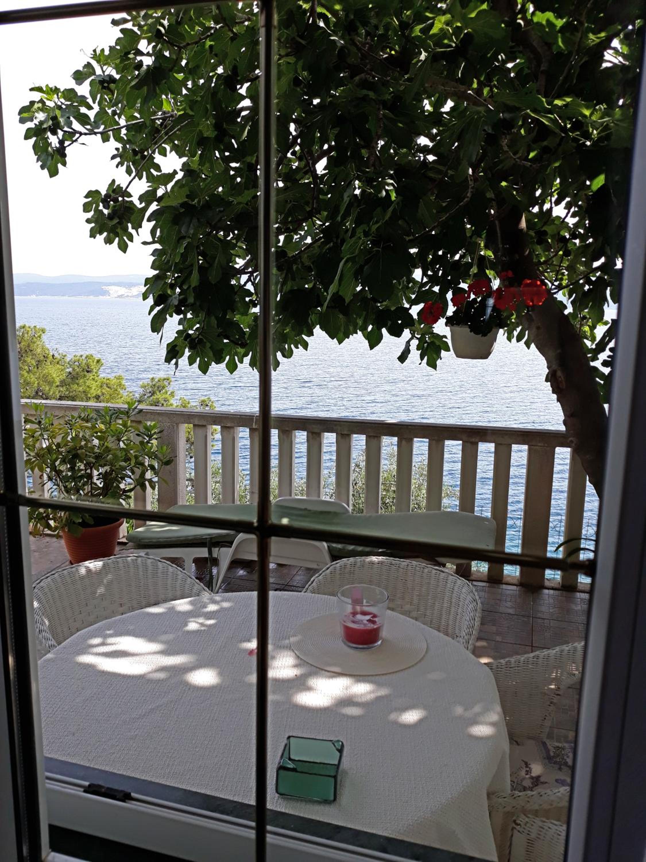 Apartment With Sea View photo 3