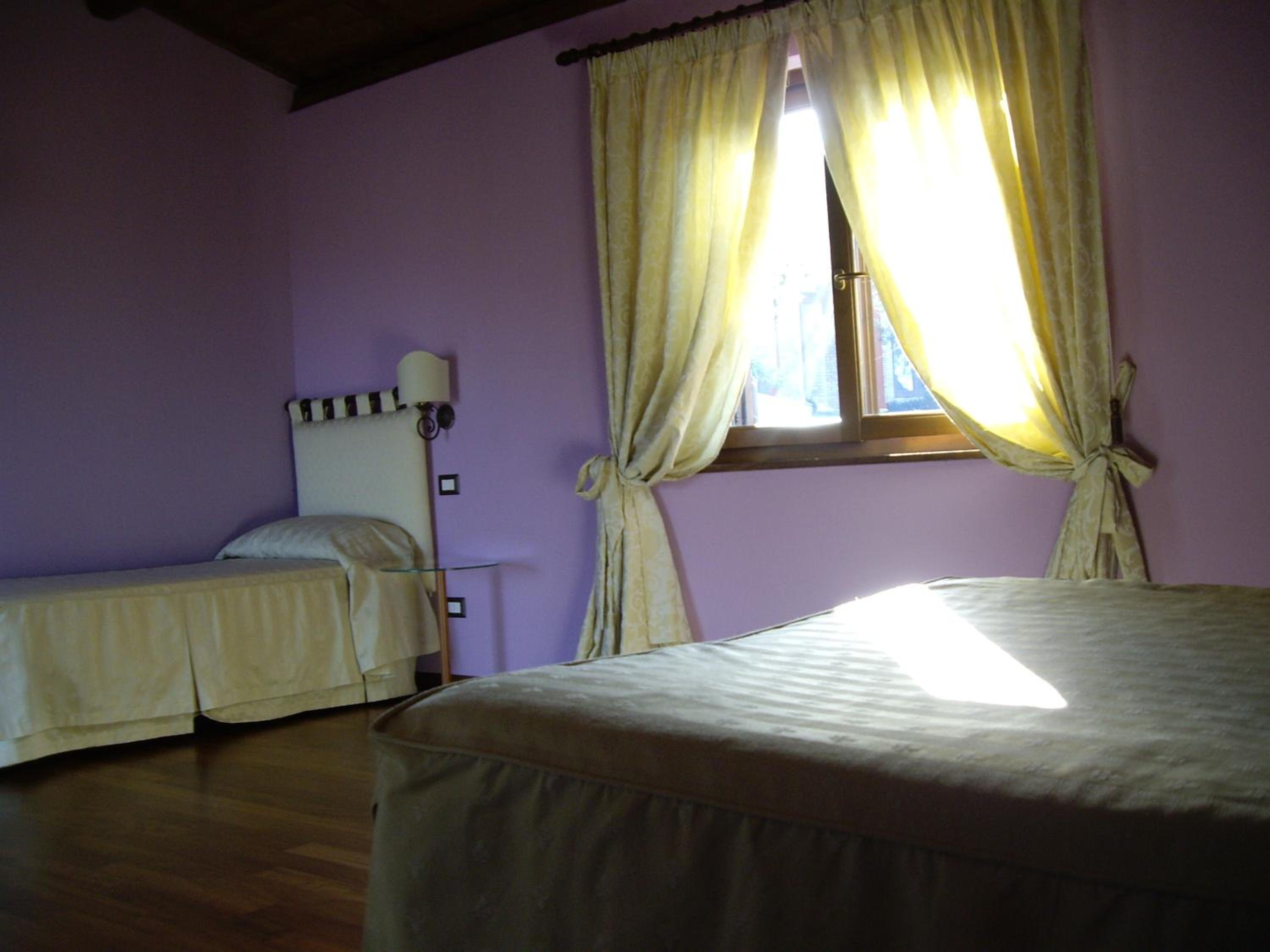Triple Room photo 3
