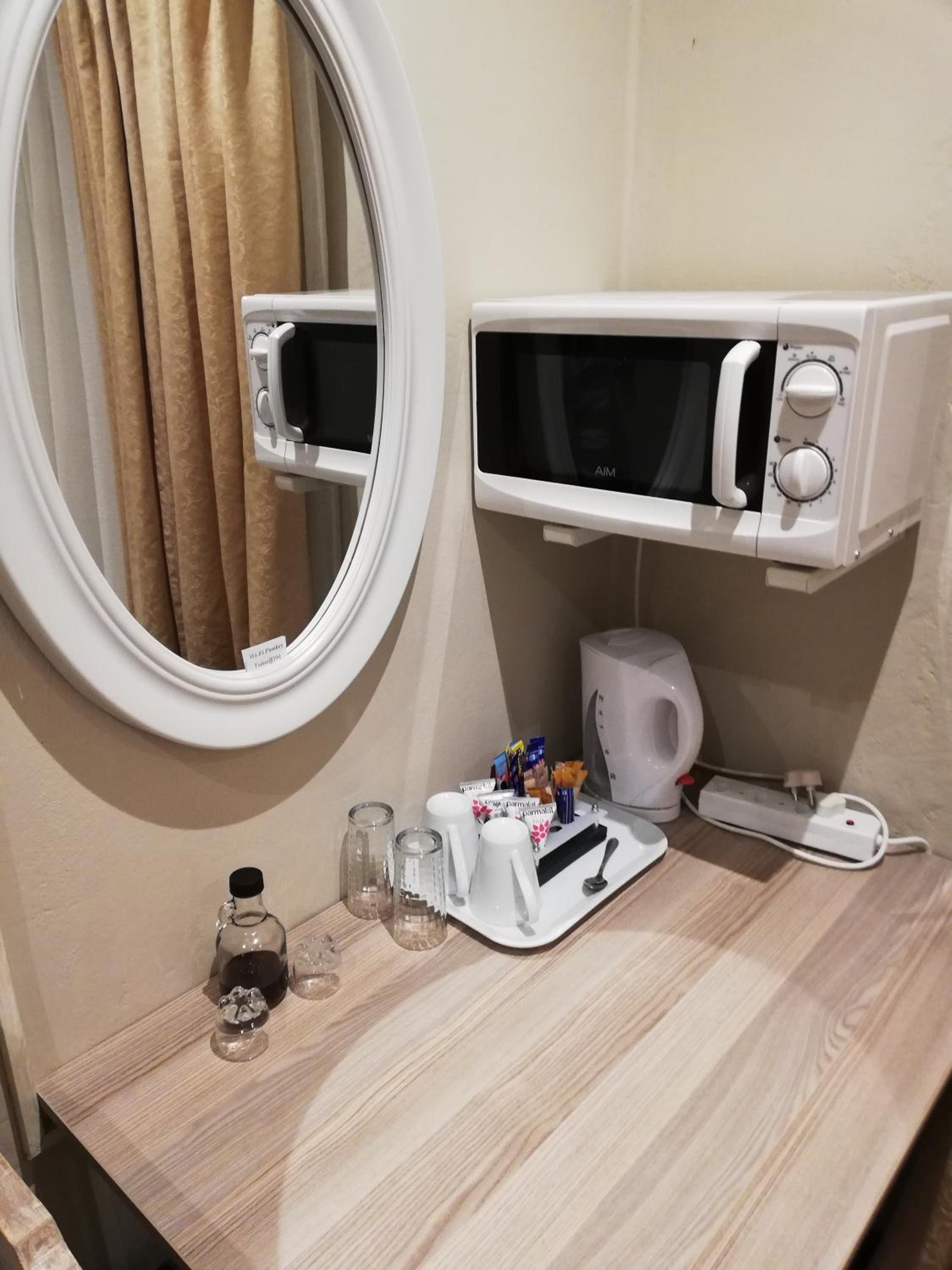 Economy Double Room photo 2