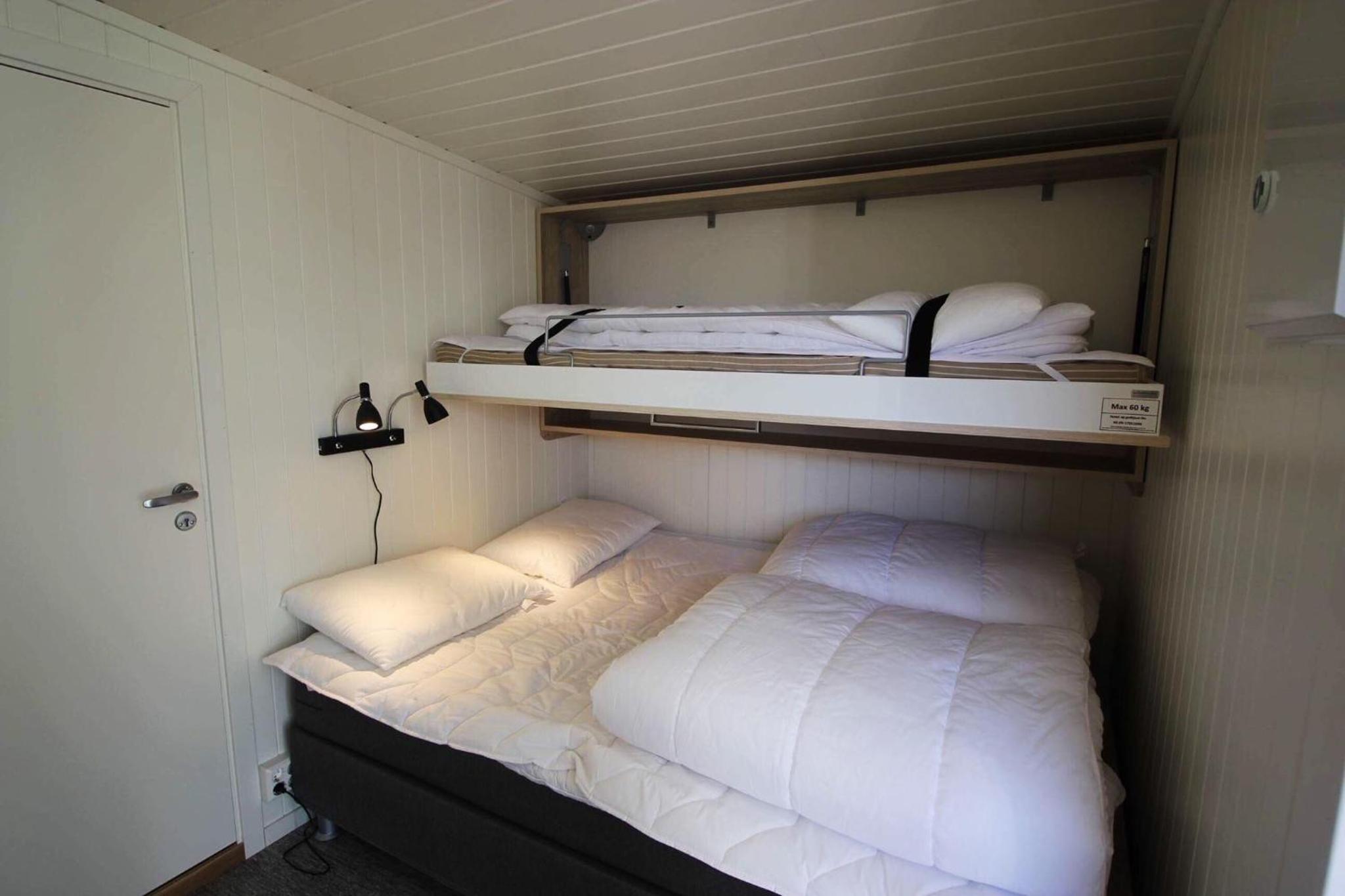 One-Bedroom House - Photo 6