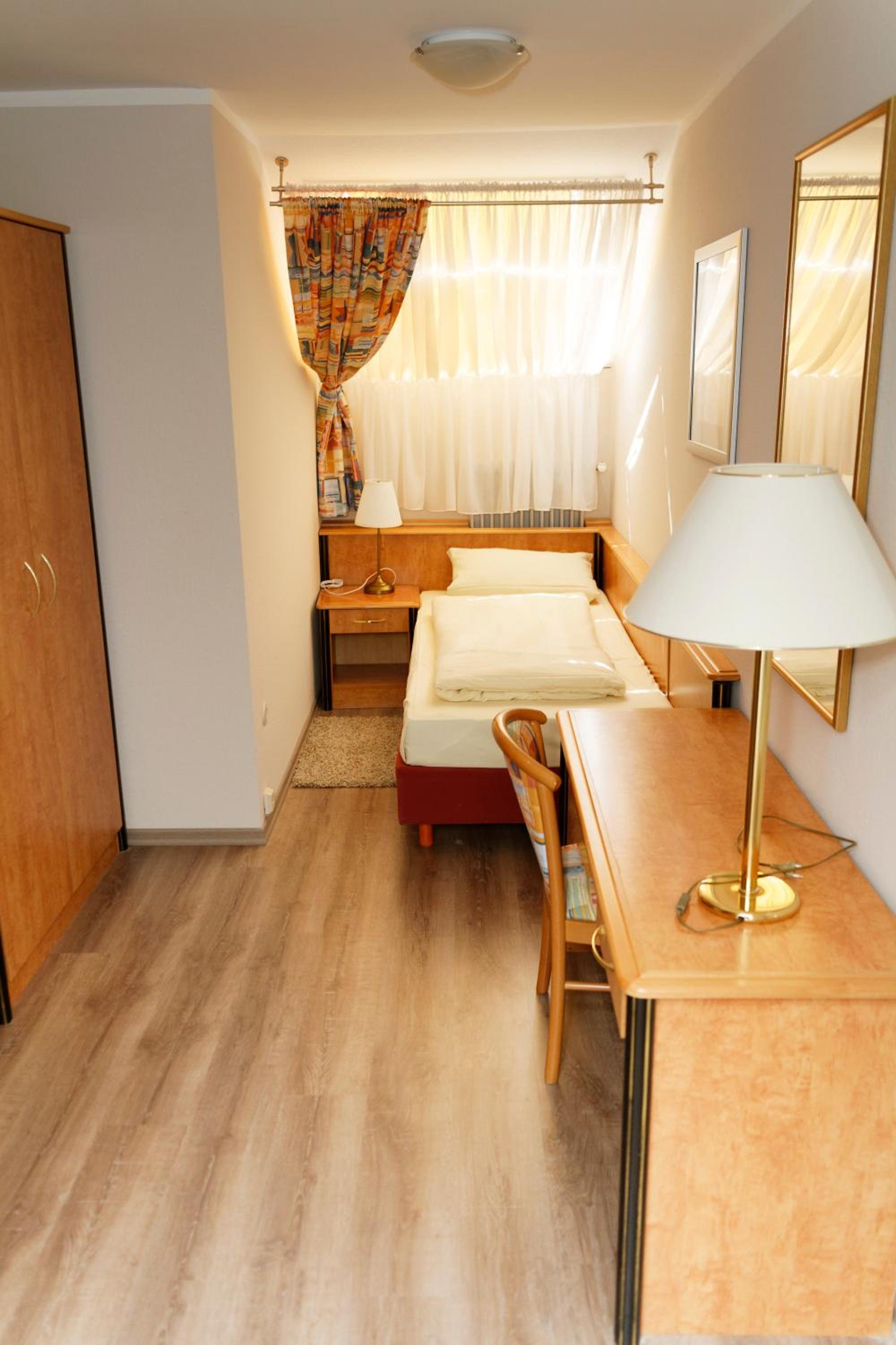 Budget Single Room photo 1