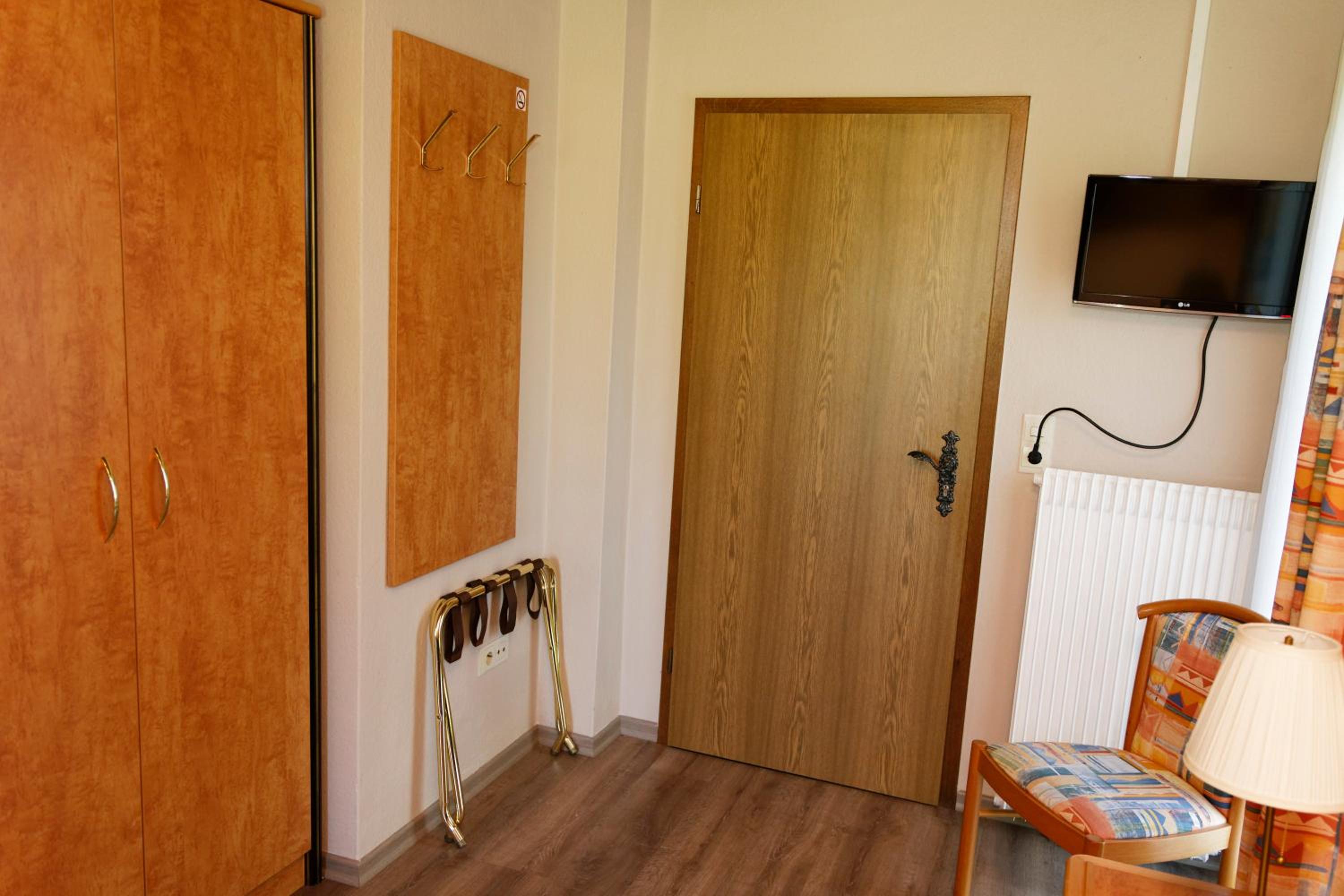 Single Room with Shower photo 2