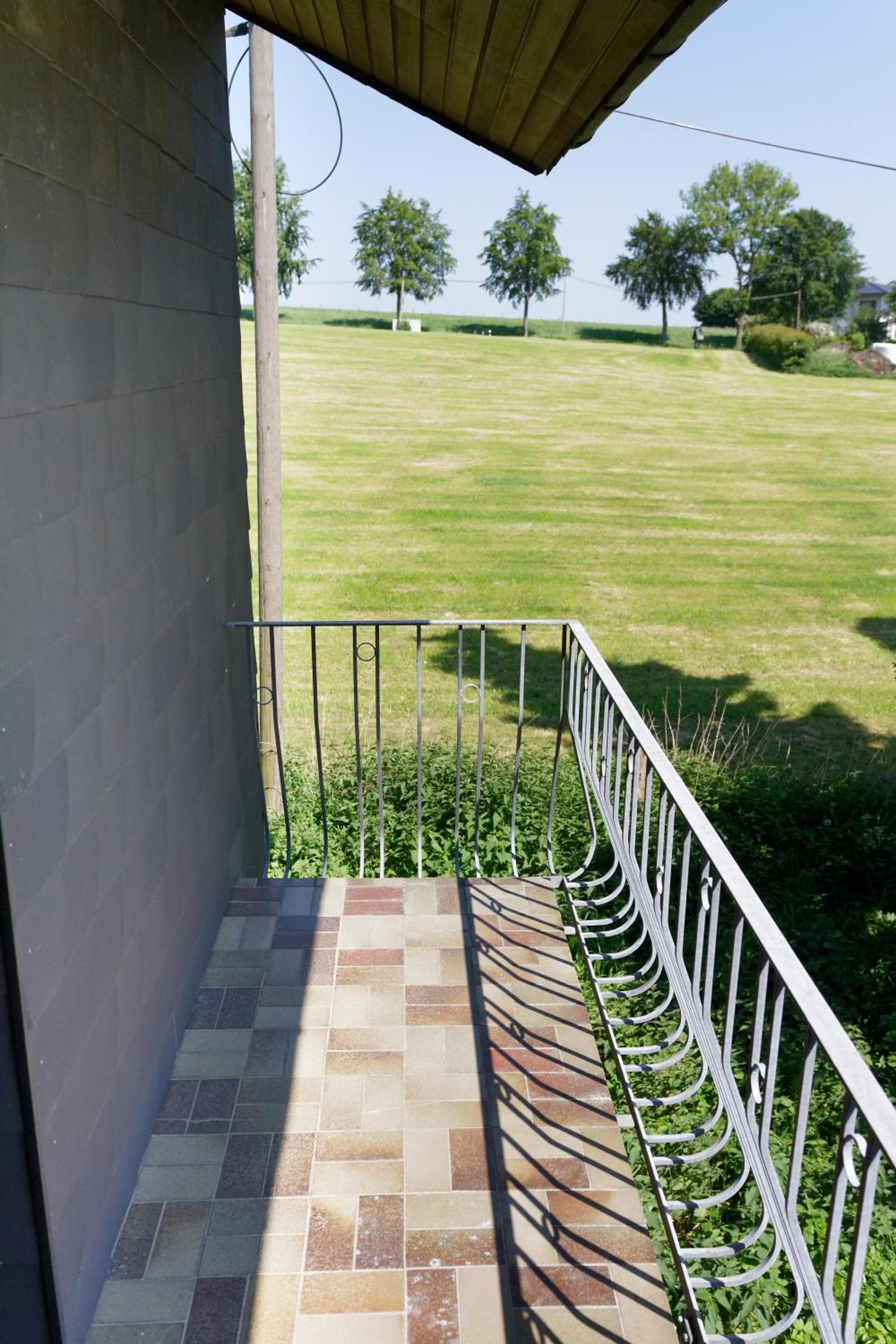 Deluxe Double Room with Balcony - Photo 8