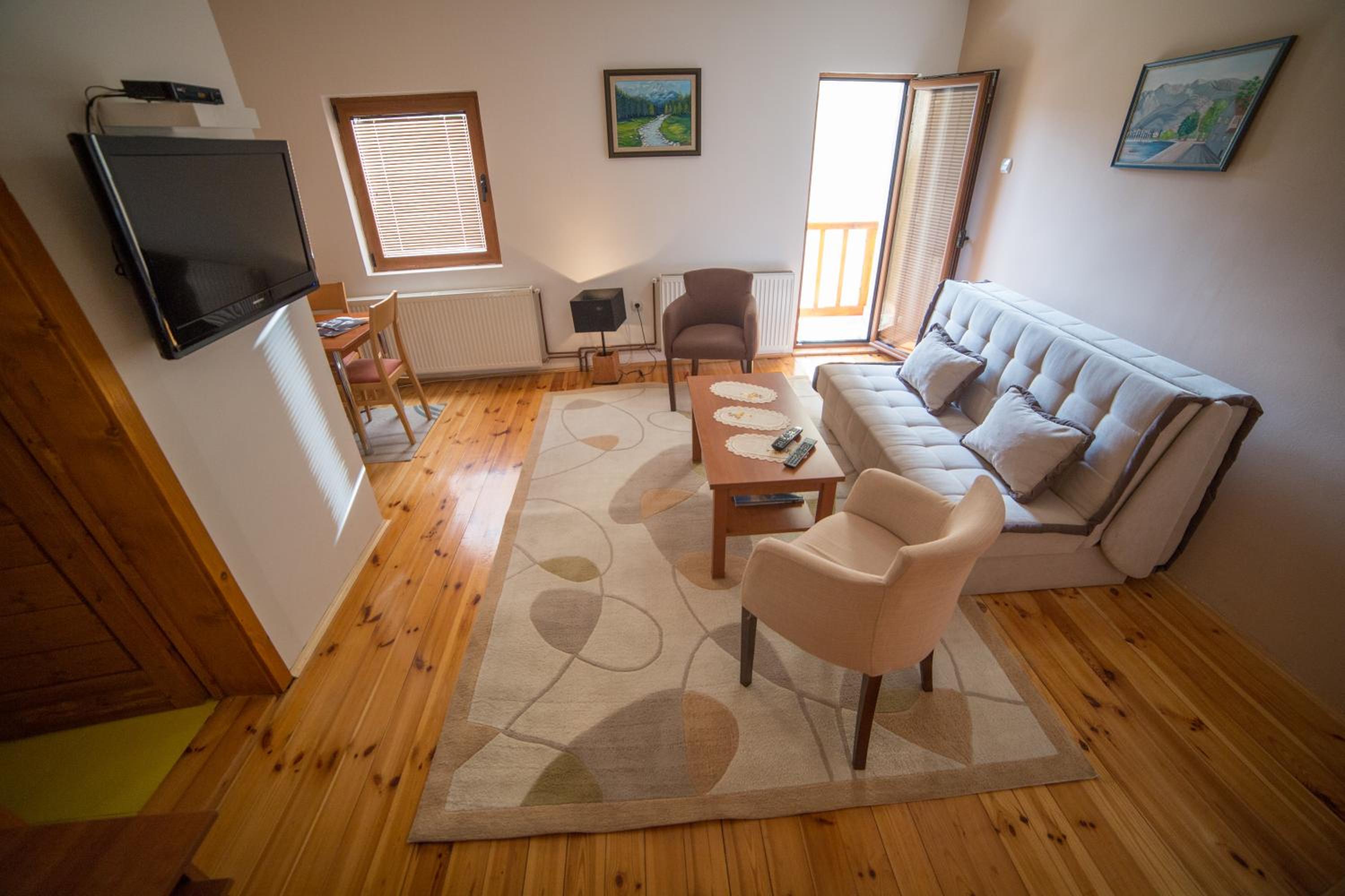 One-Bedroom Apartment with Terrace