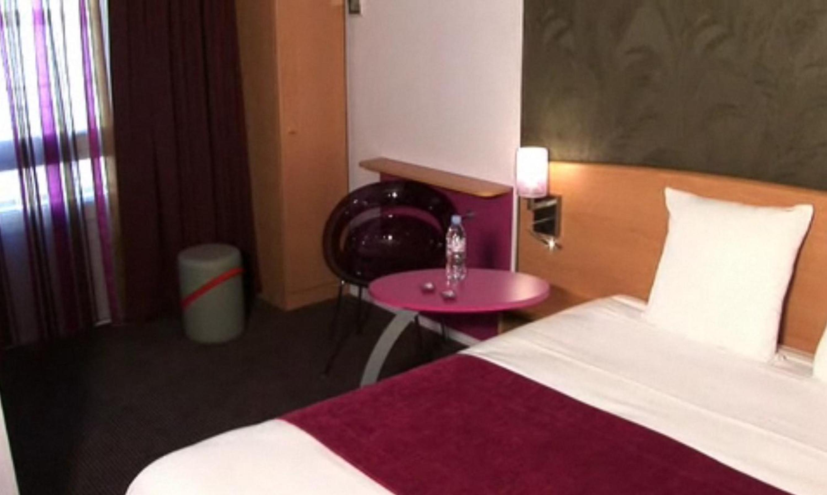 Standard Double Room - Photo 5