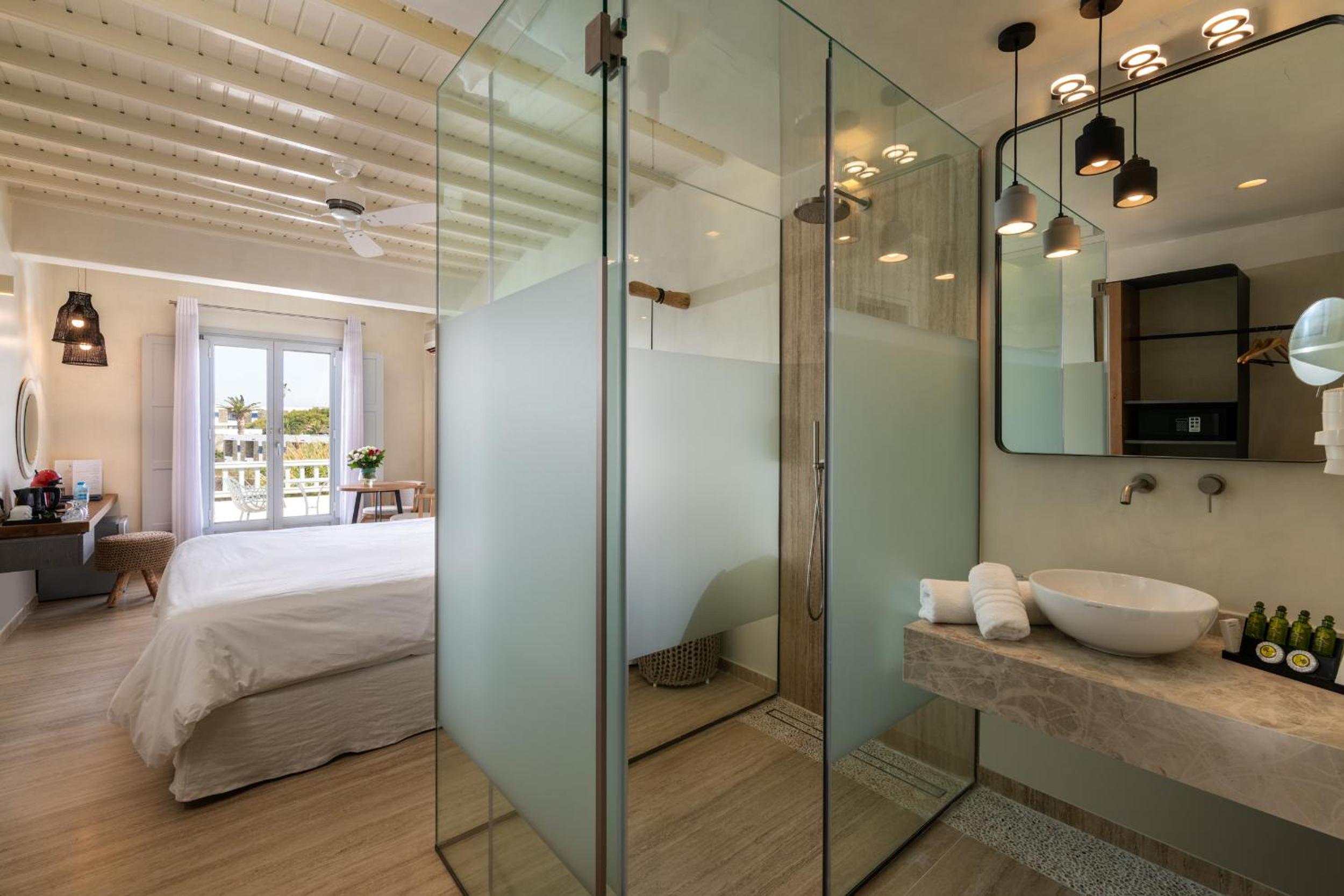 Superior Double or Twin Room photo 2