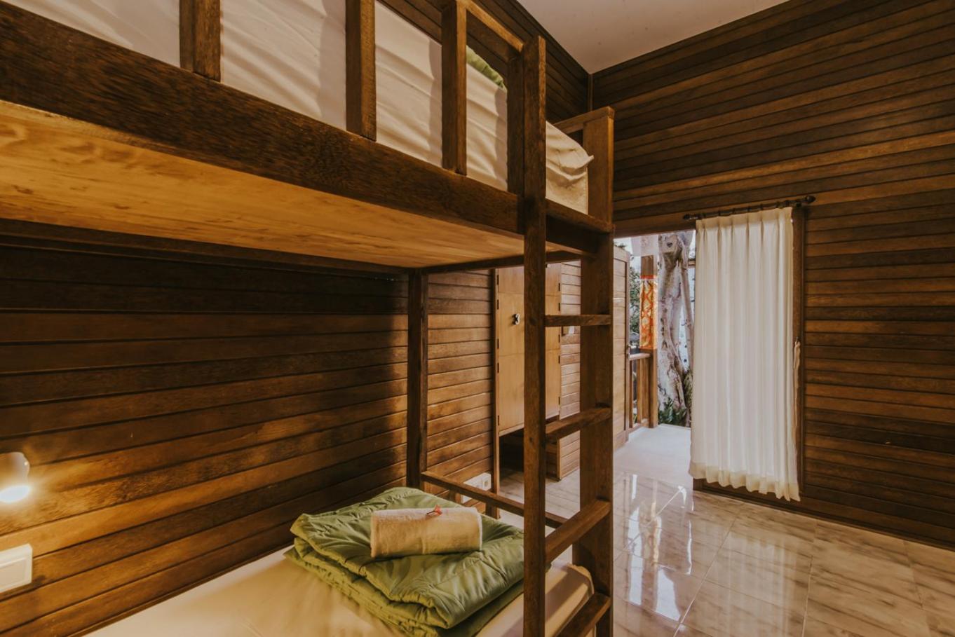 Bed in 4-Bed Mixed Dormitory Room photo 1