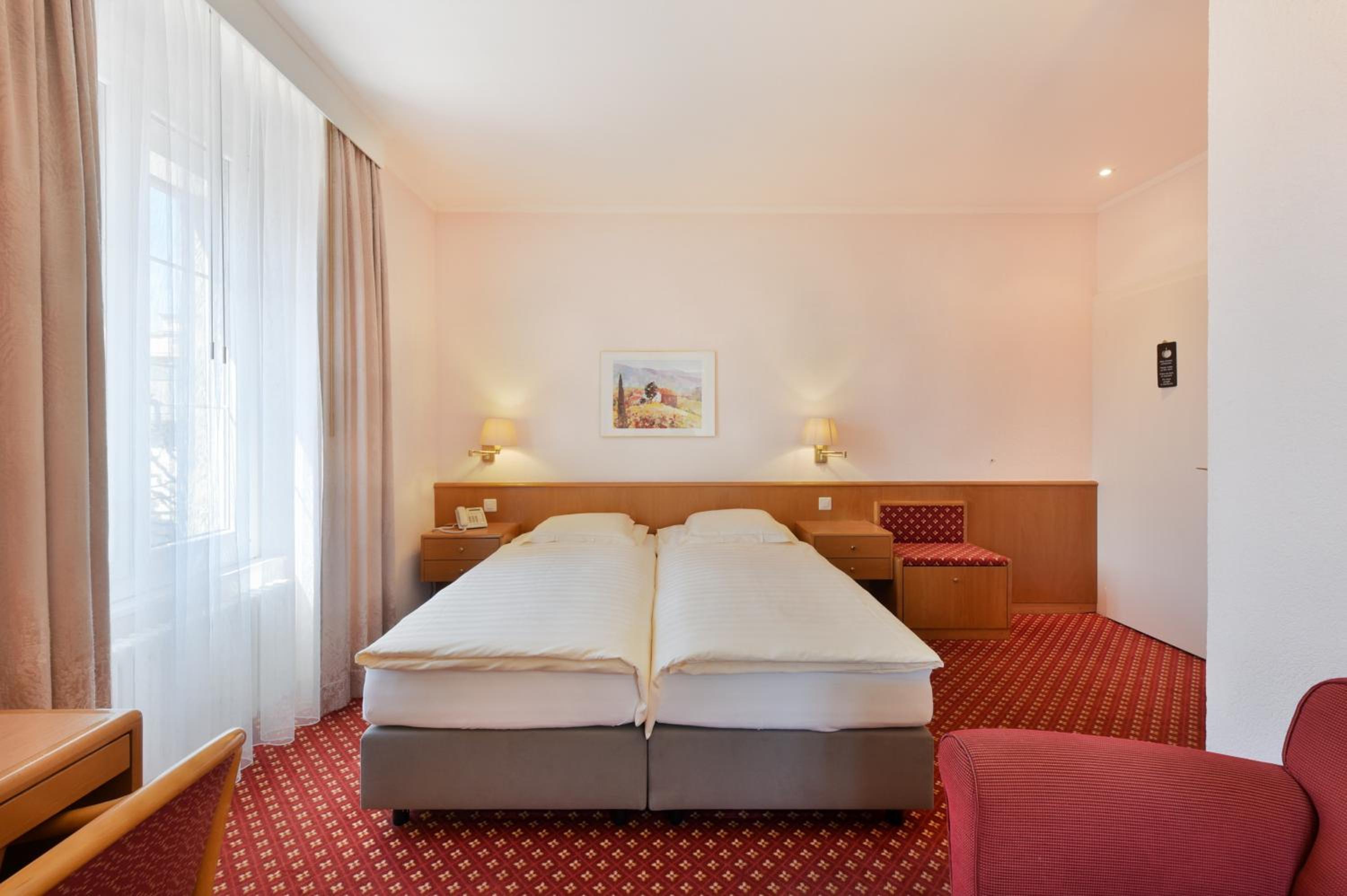 Triple Room - Photo 8