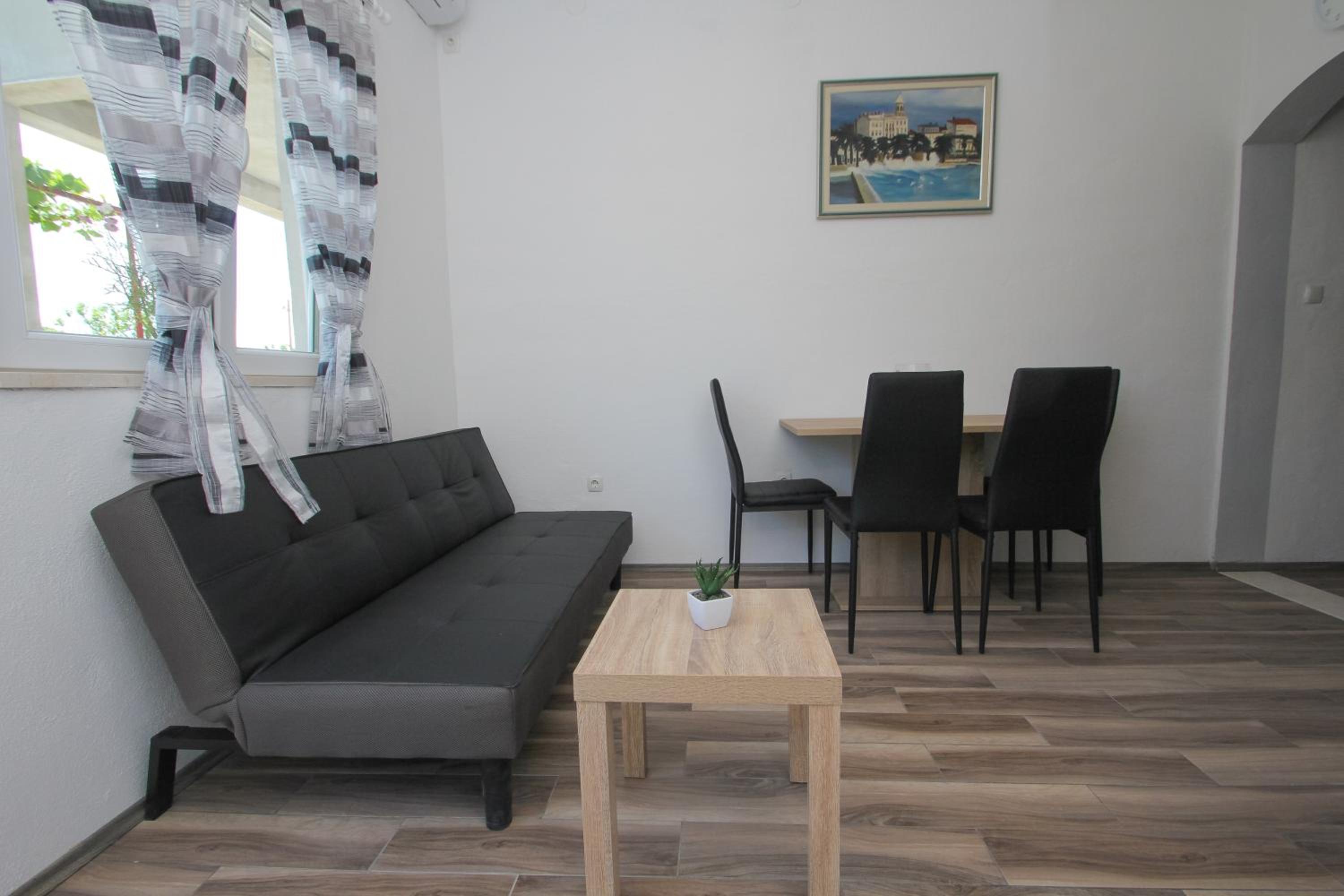Apartment - Photo 13