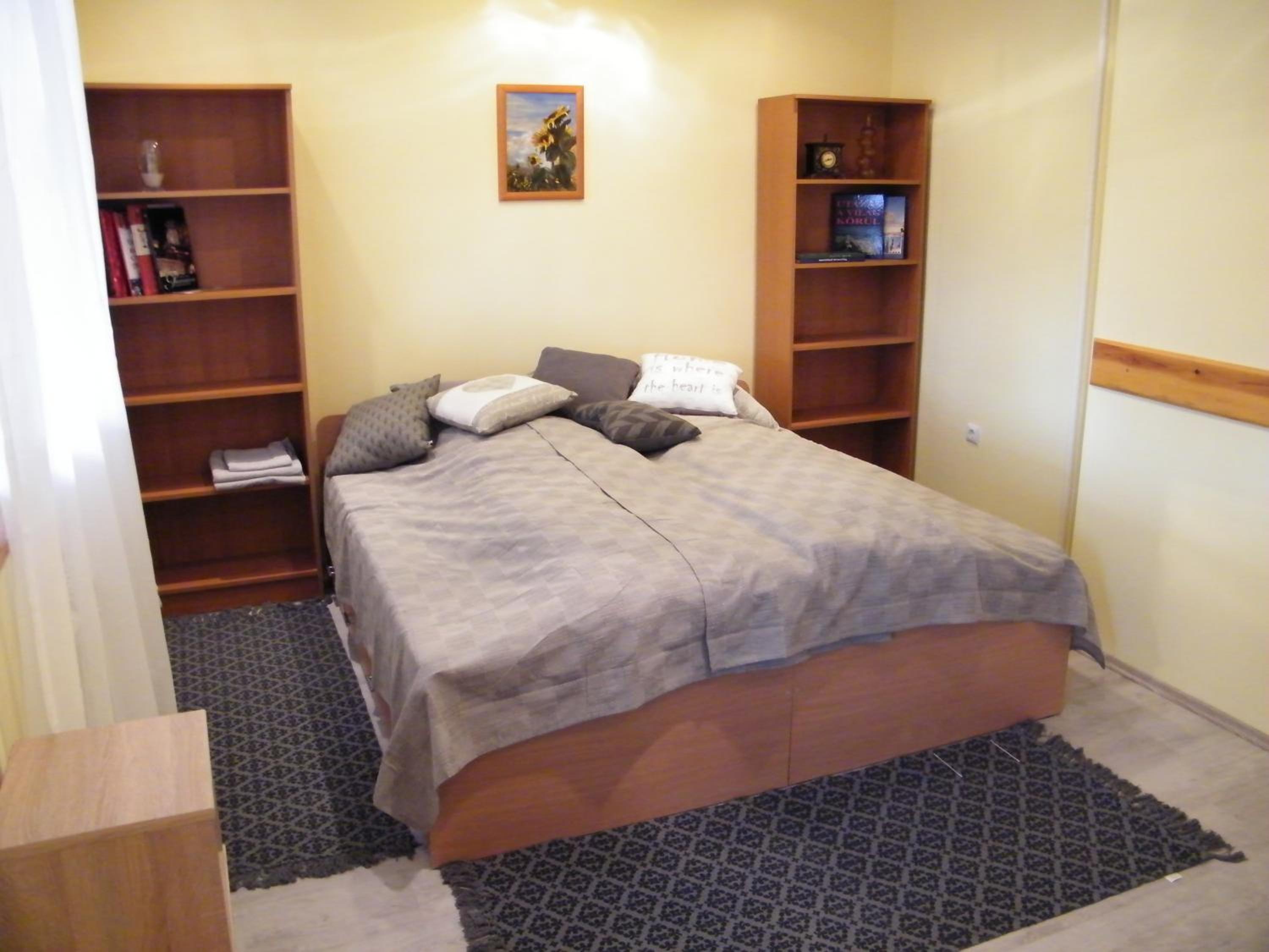 Apartment - Photo 1