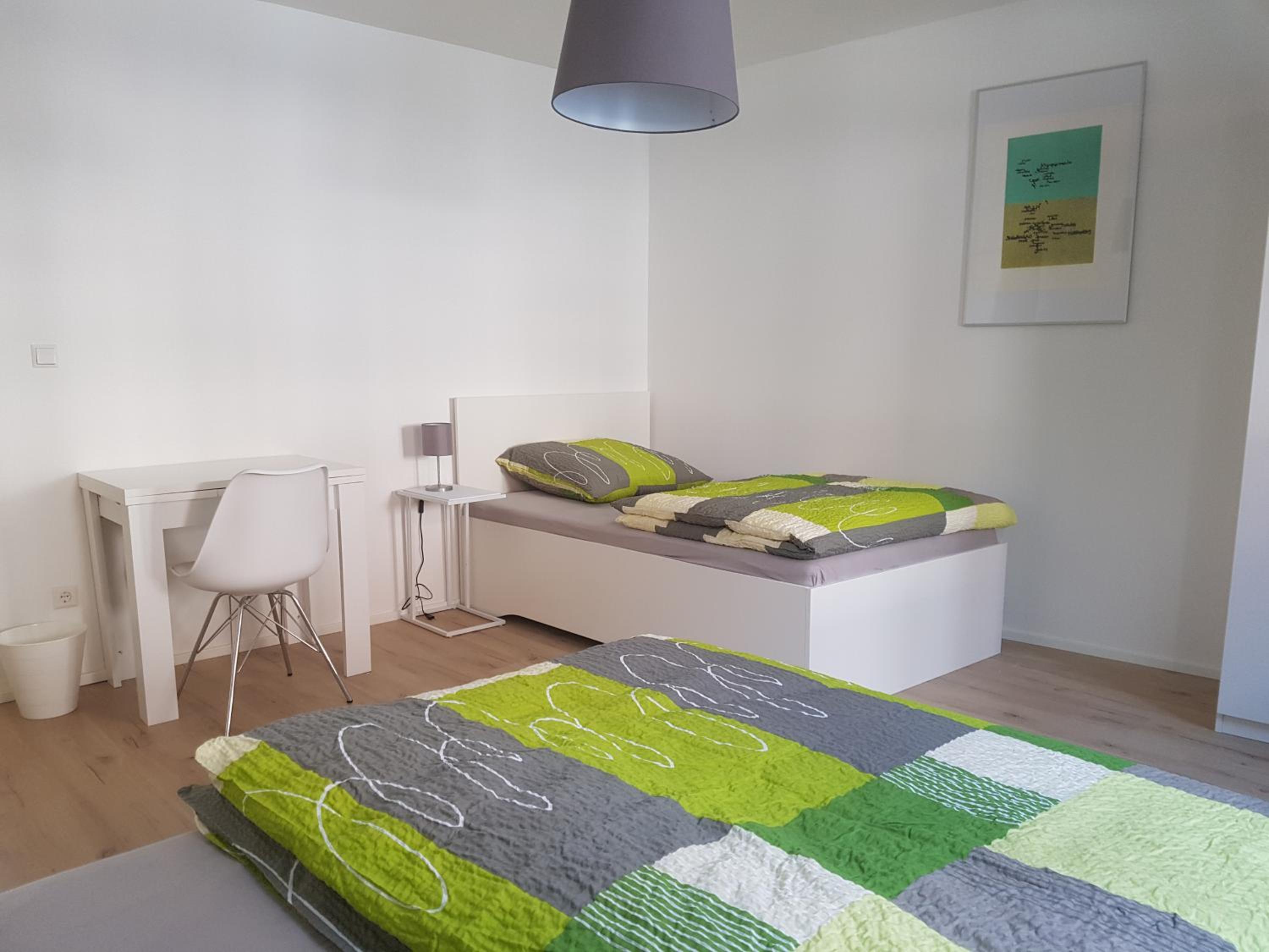 Queen Room photo 3