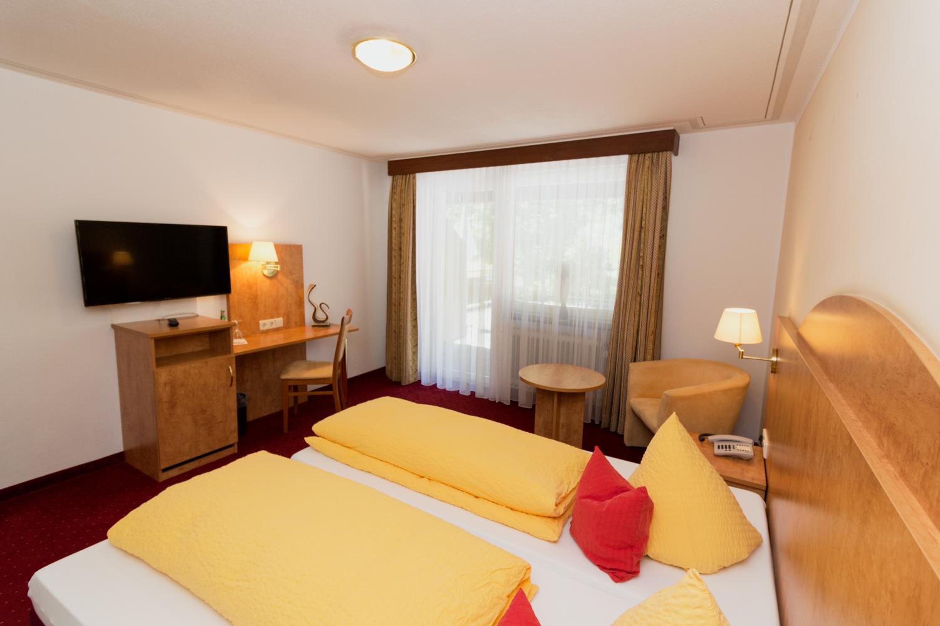 Double Room Plus (en-suite) photo 1