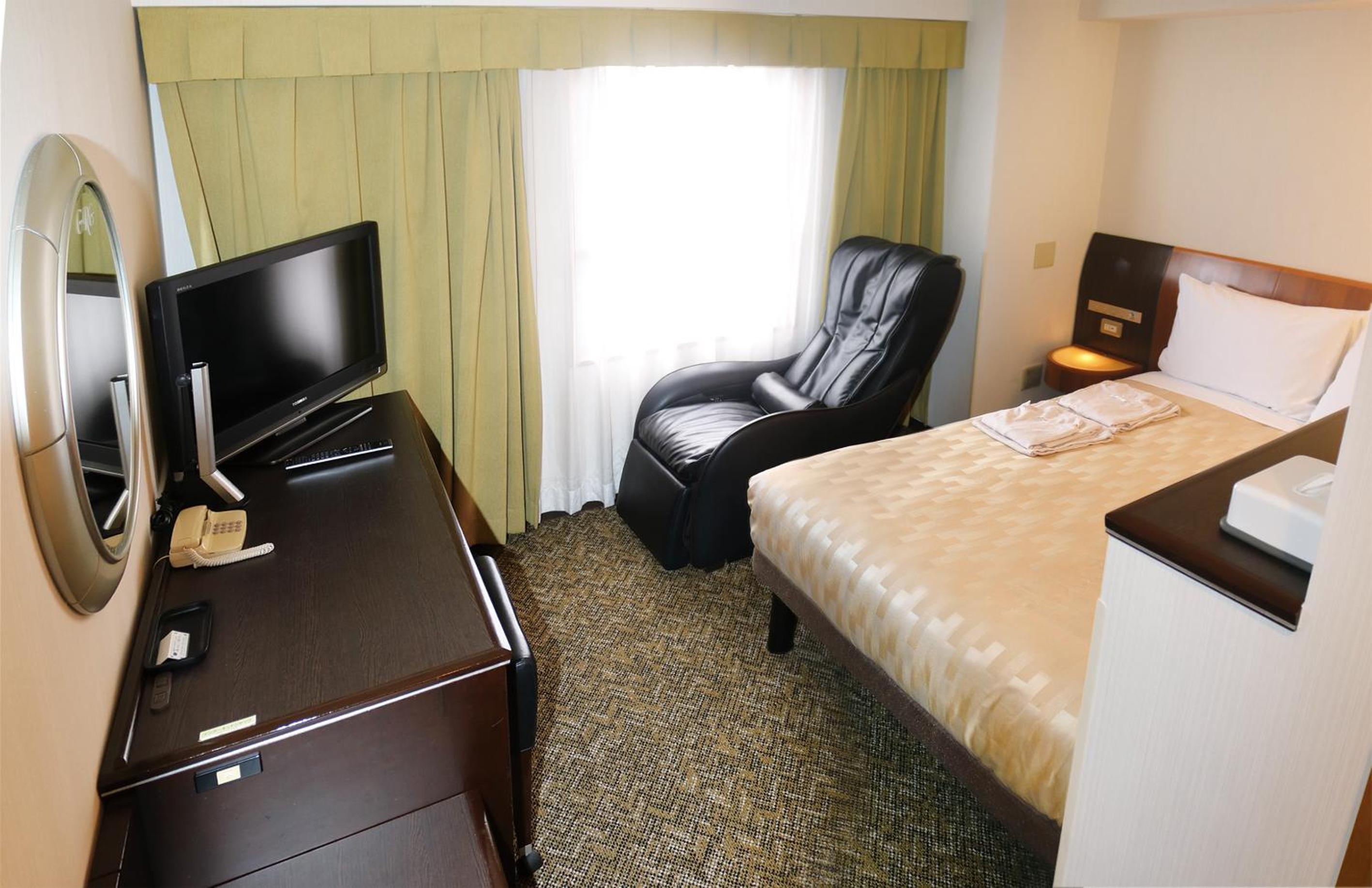 Deluxe Double Room - Non-Smoking - Photo 1