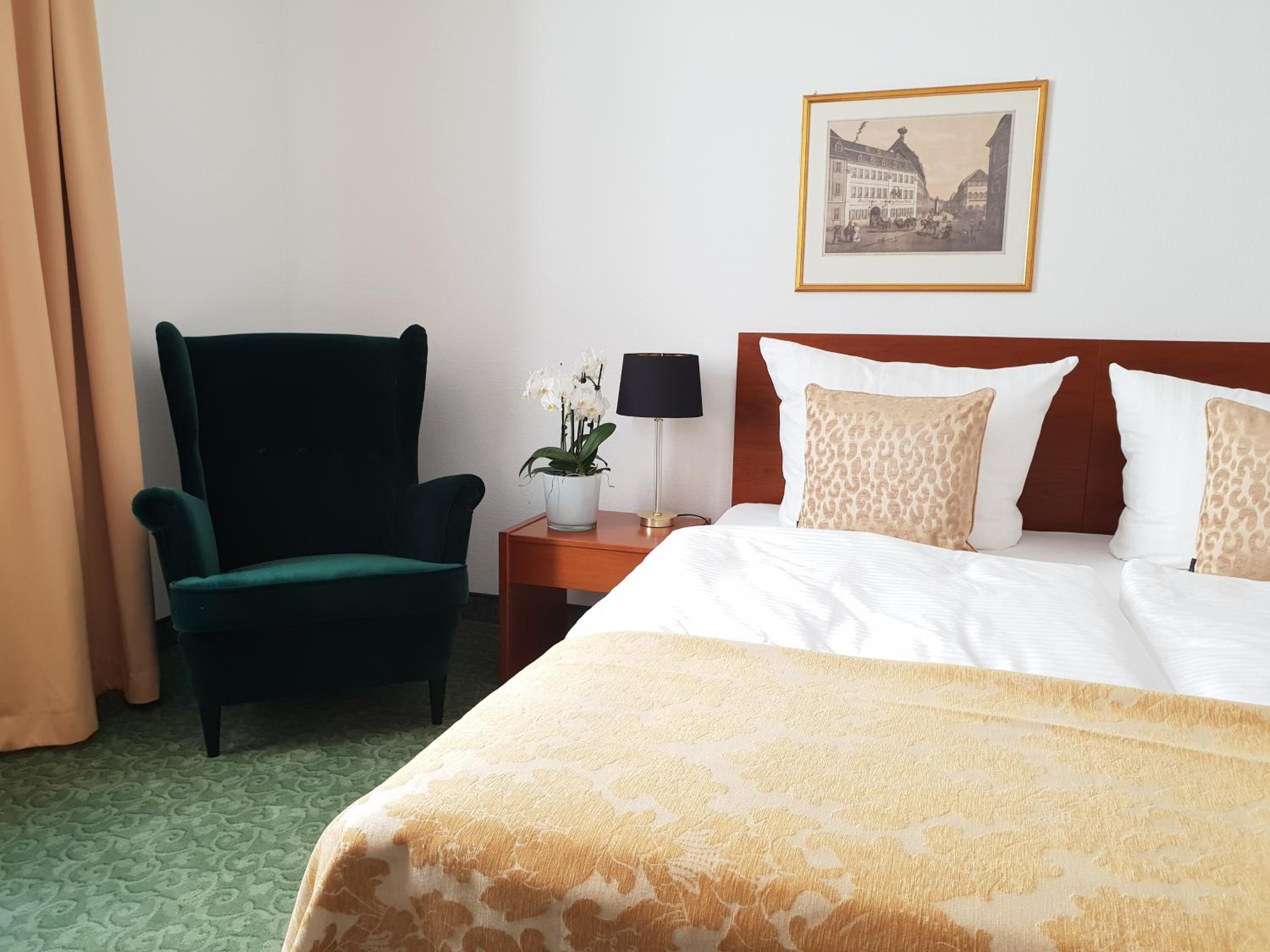 Small Double Room photo 1