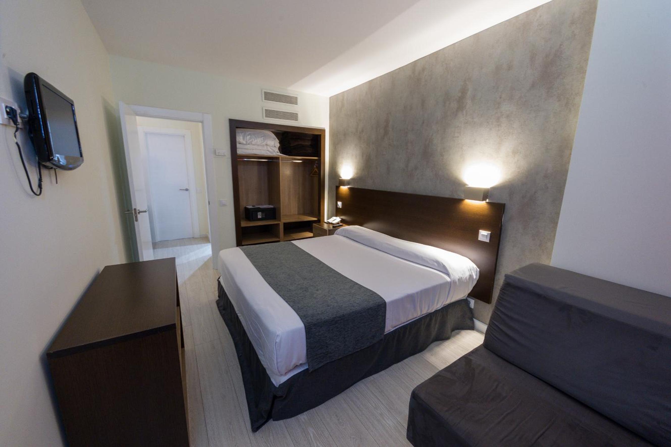 Junior Suite Apartment (1-5 adults)