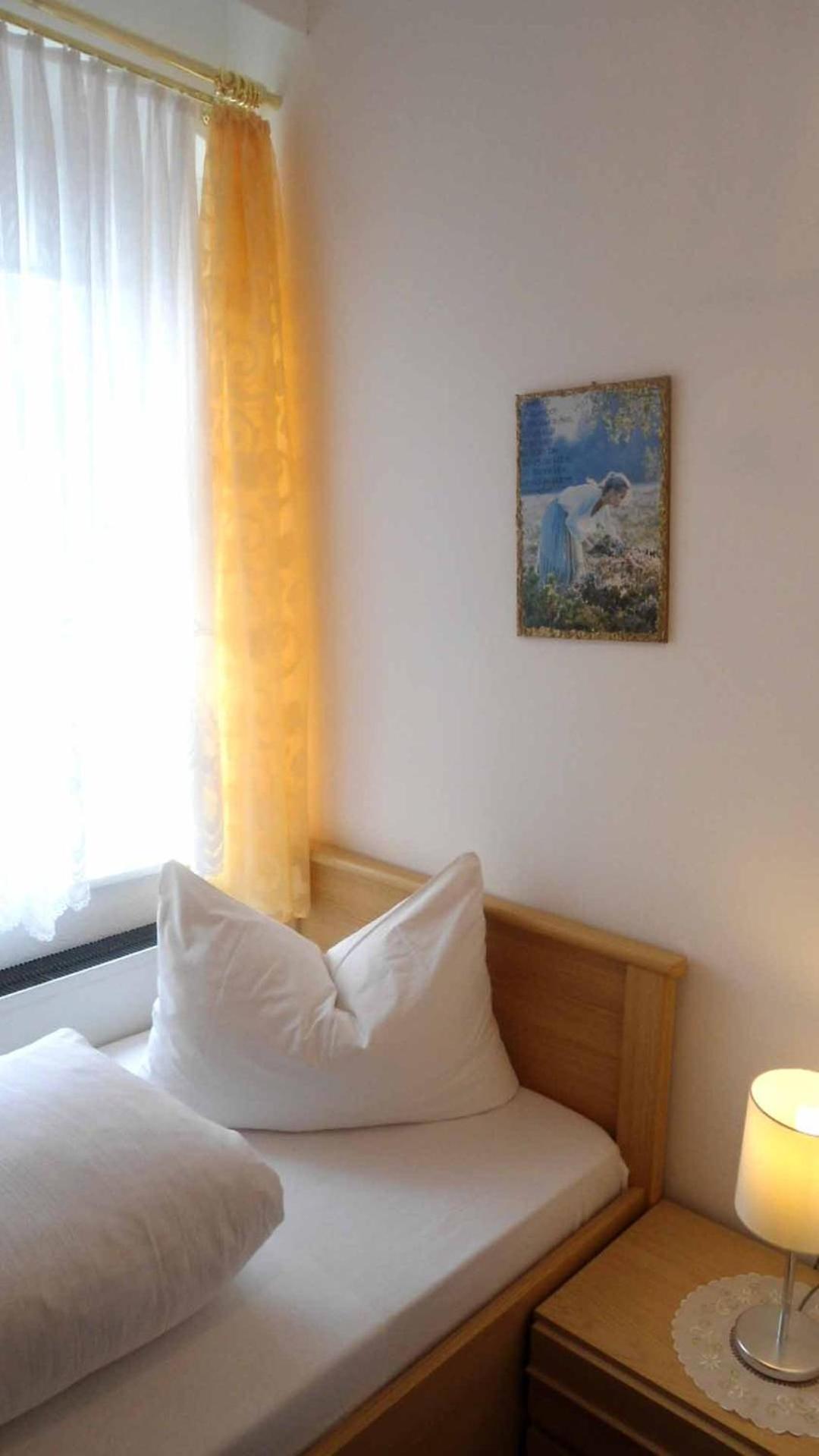 Triple Room with Bathroom photo 3