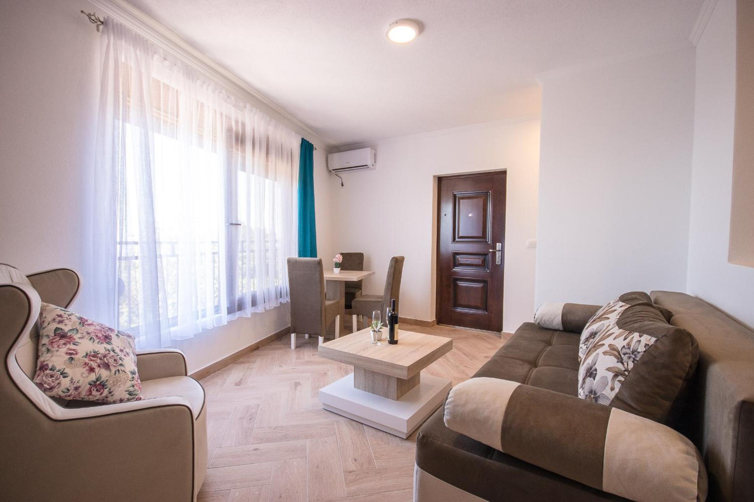 Apartment with Sea View