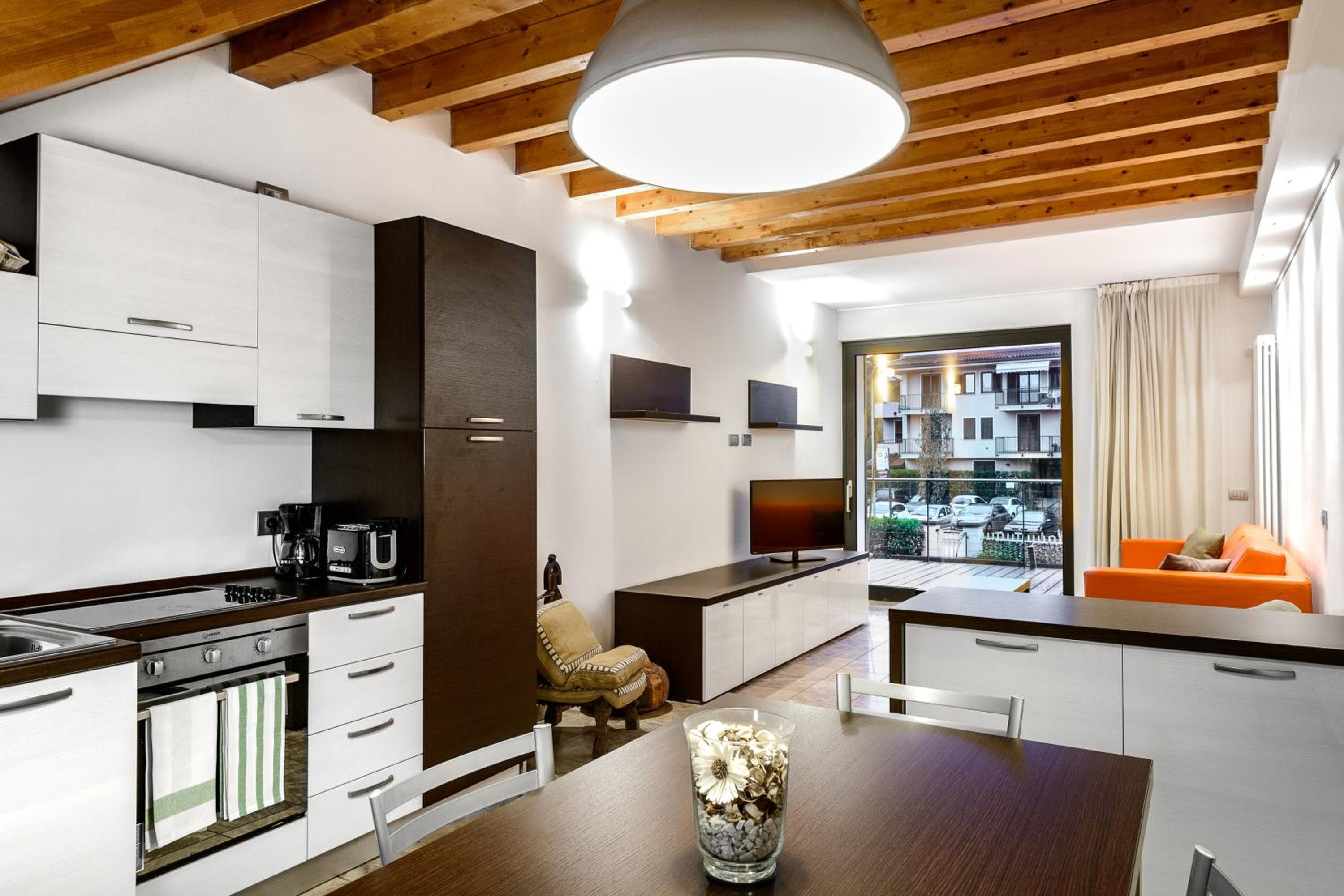 Maisonette photo 3