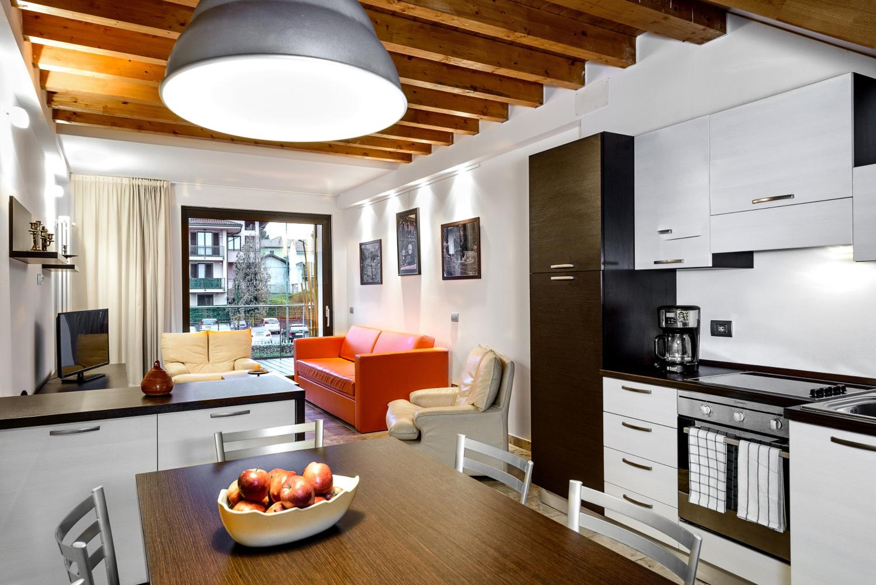 One-Bedroom Apartment- Split Level