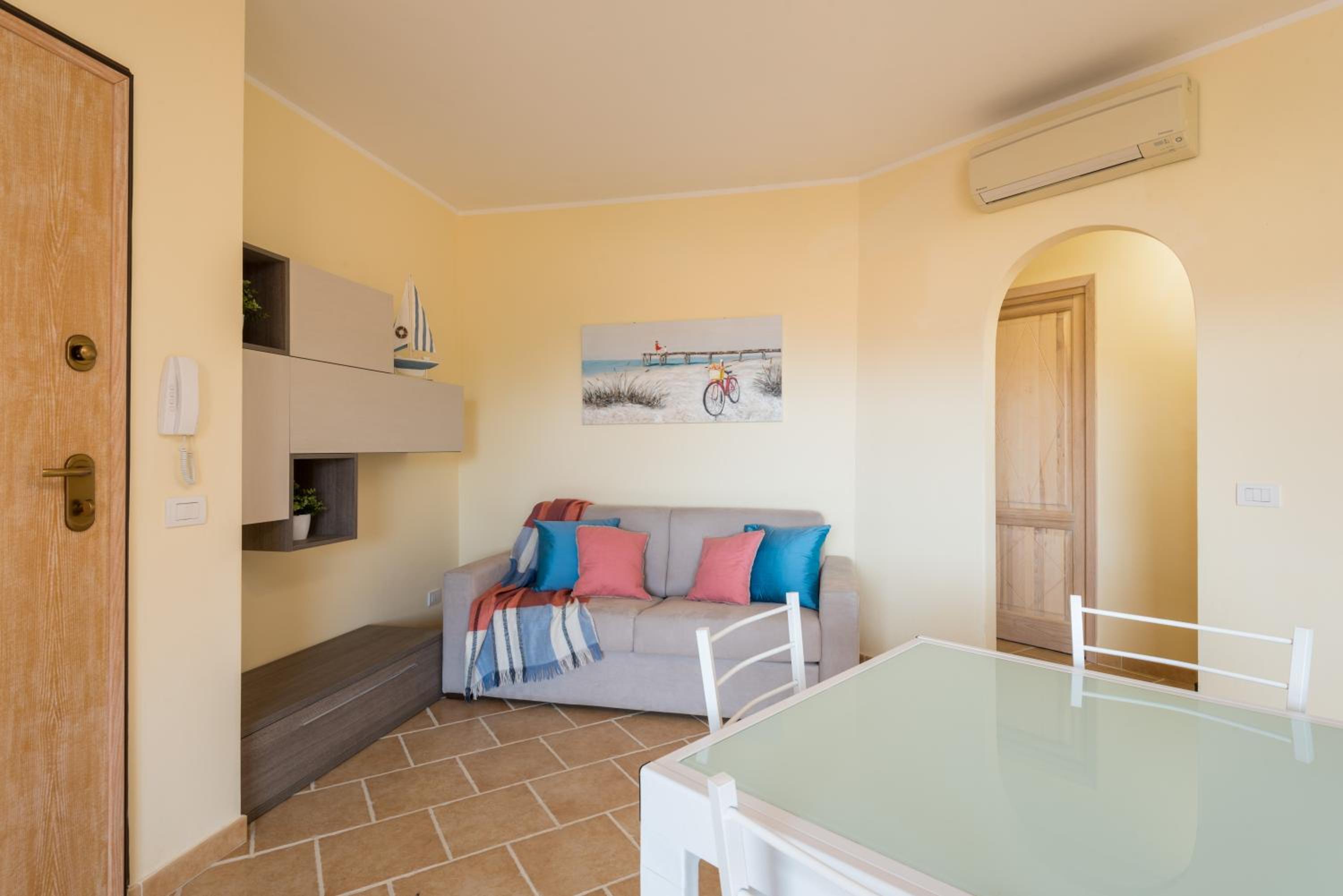 Two-Bedroom Apartment with Solarium Terrace and Sea View photo 1