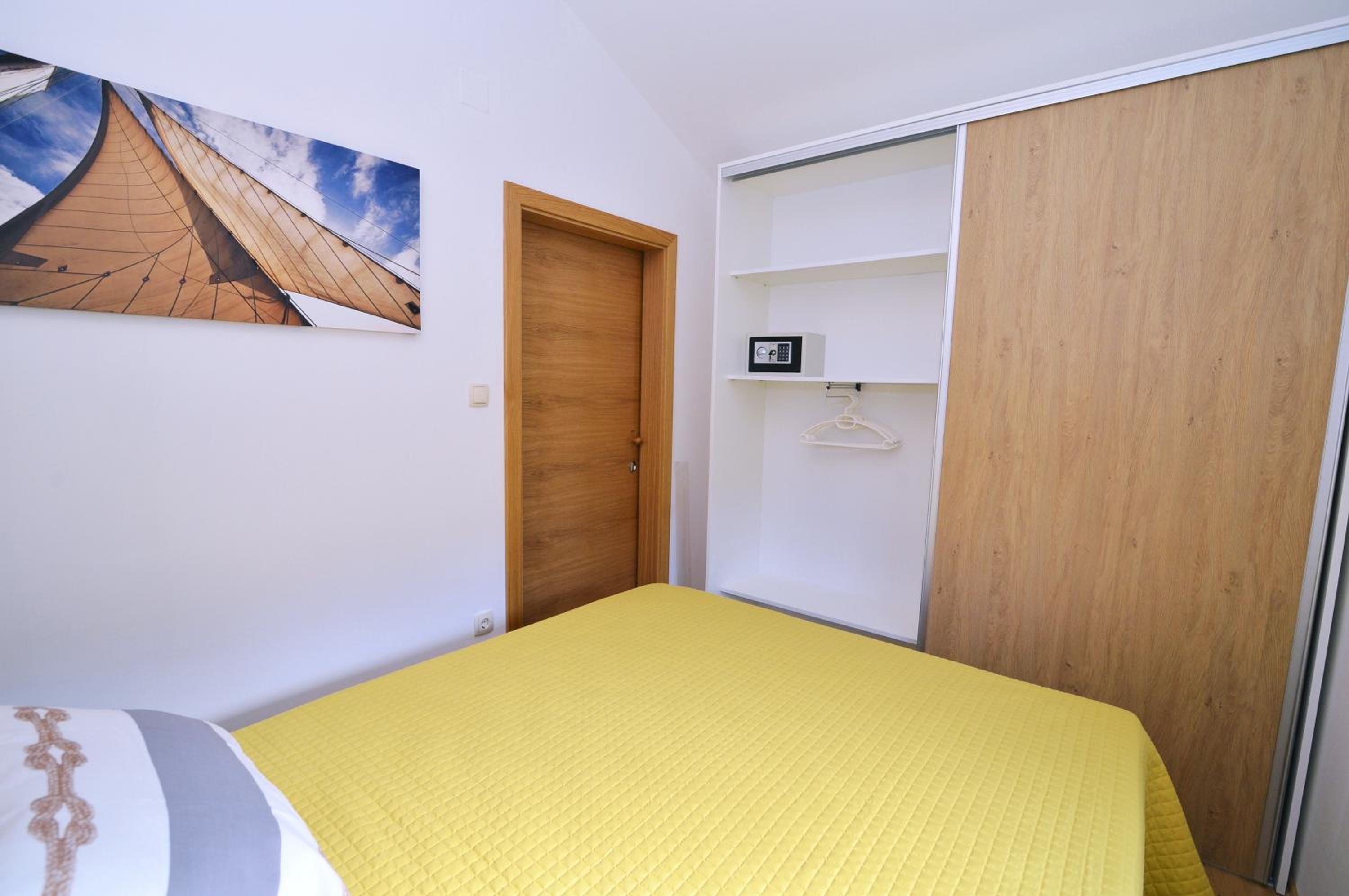 Apartment with Sea View