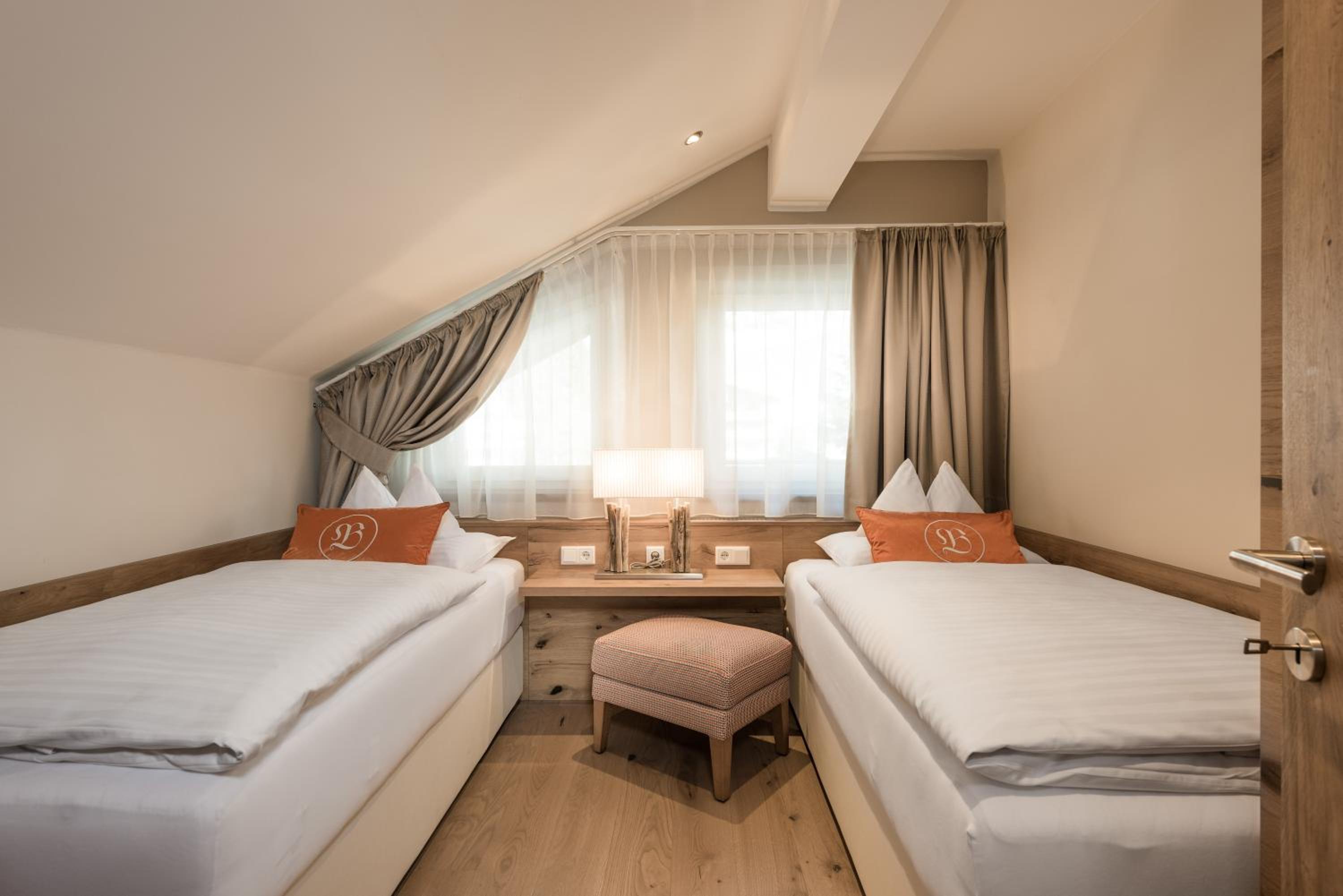 Penthouse Suite photo 2