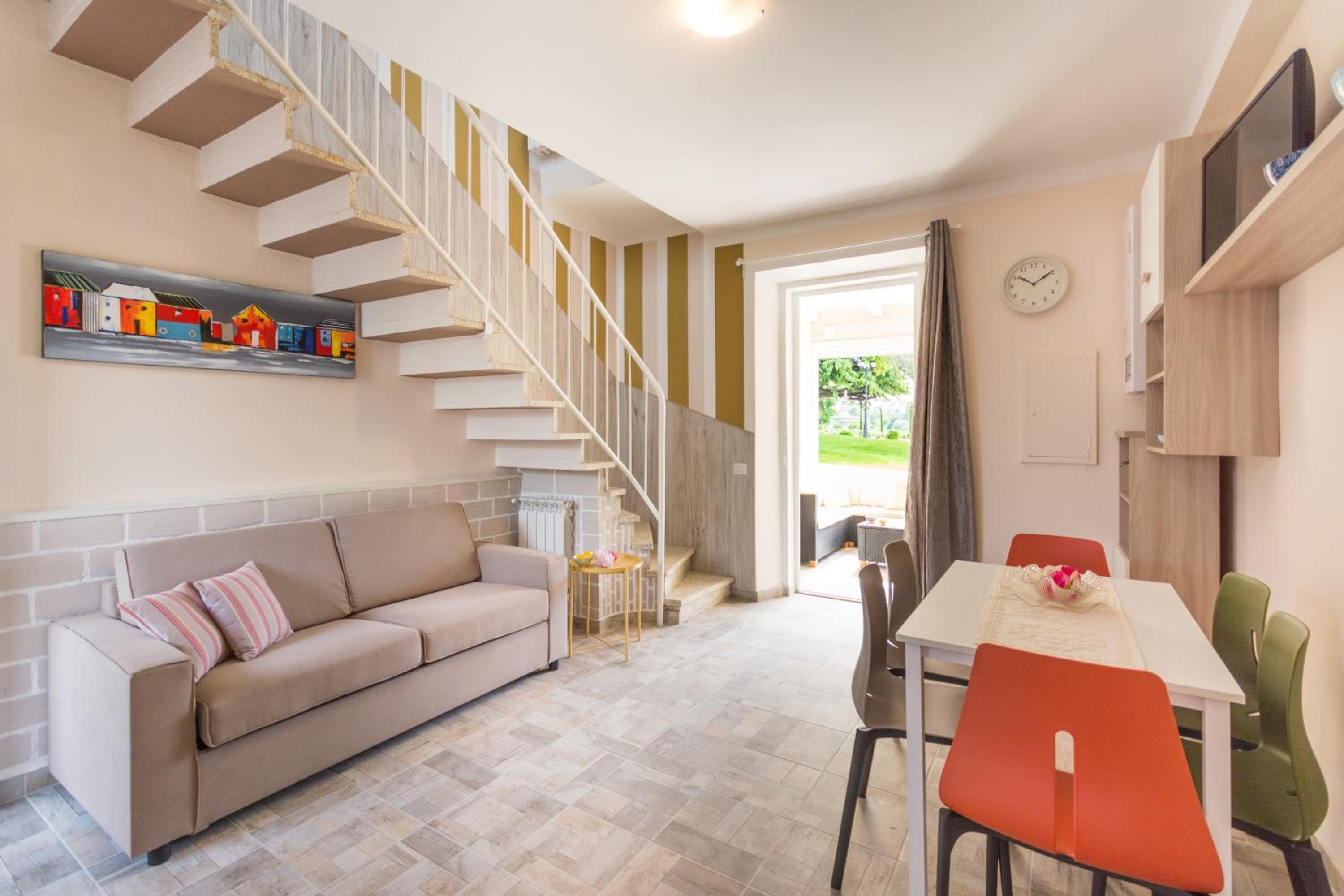 Apartment - Split Level